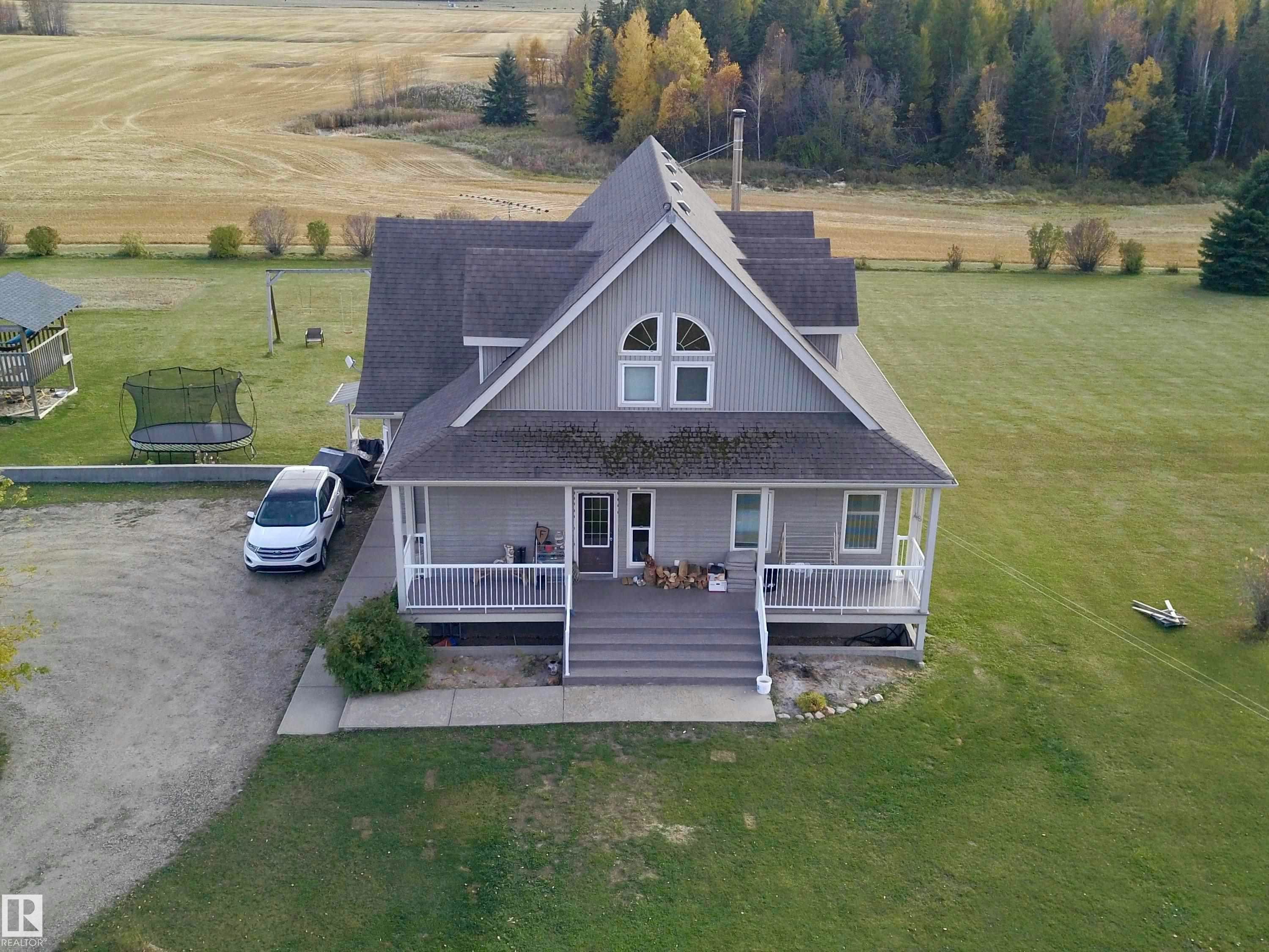 3513 Twp. Rd. 613a, Rural Barrhead County, AB, T7N 1N2