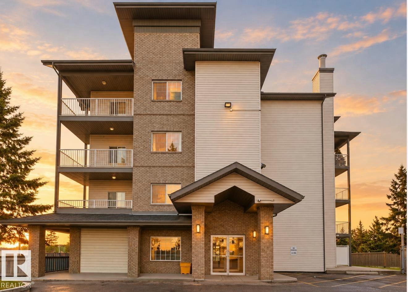102-16715 100 Avenue, Edmonton, AB, T5P 4Z5