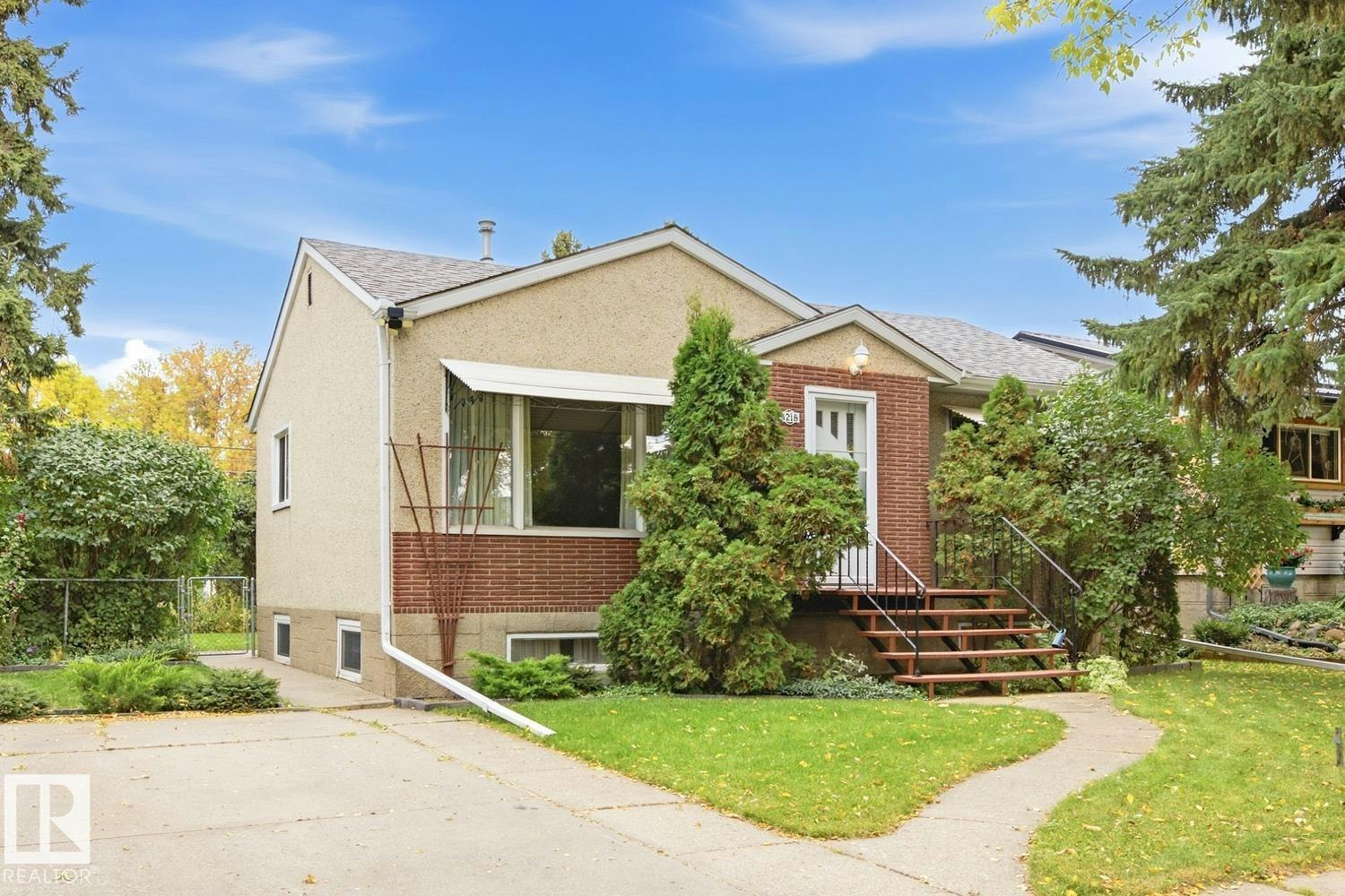 4218 111 Avenue, Edmonton, AB, T5W 0K2
