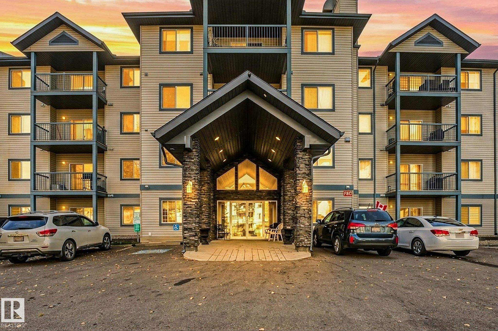 204-16303 95 Street, Edmonton, AB, T5Z 3V1