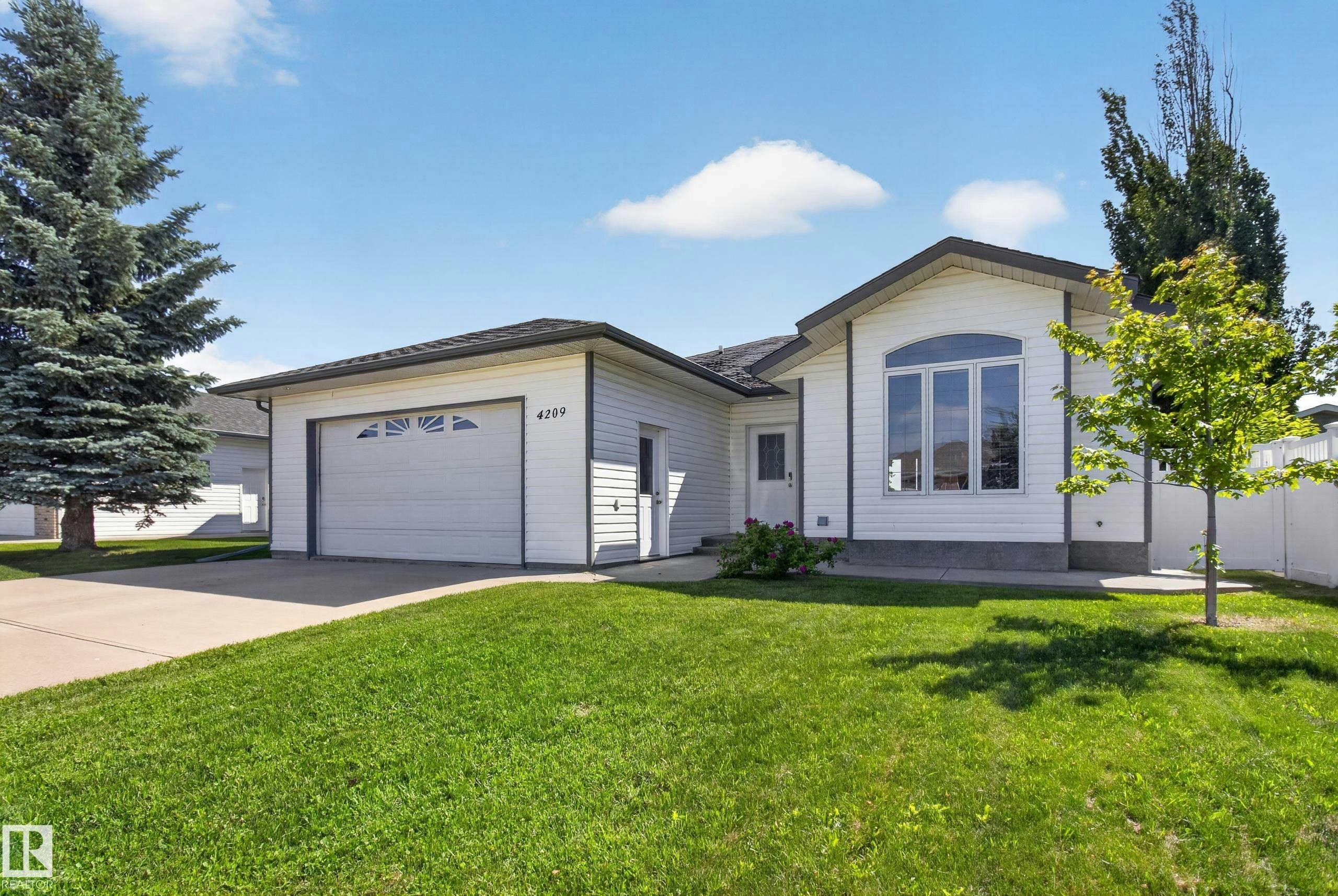 4209 46 Street, Vegreville, AB, T9C 1X7