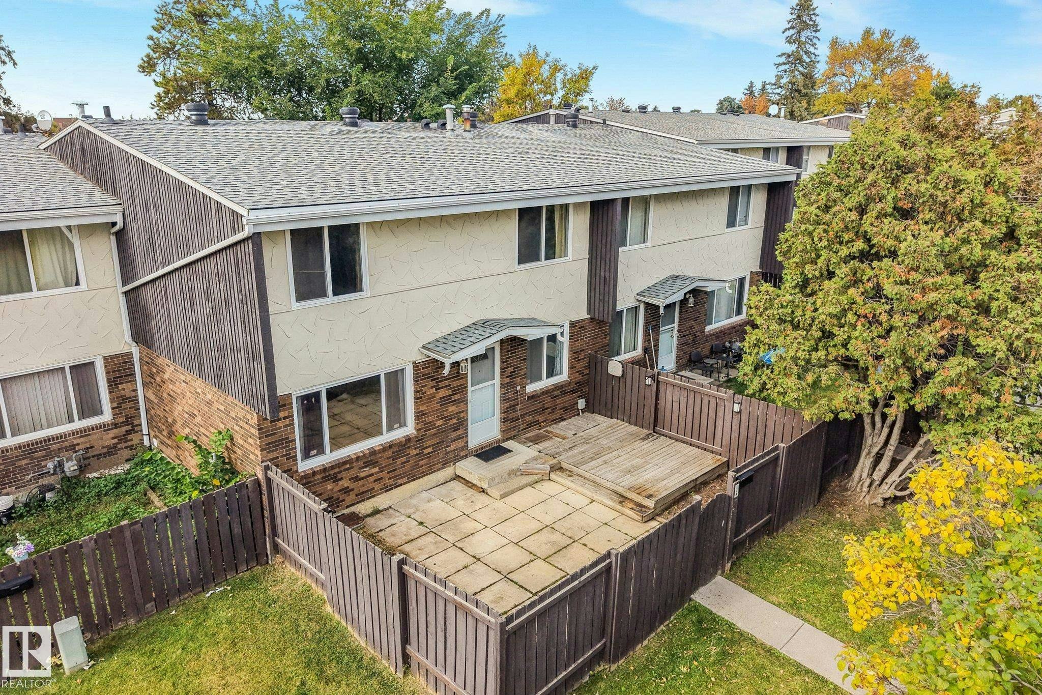 144 Roseland Village, Edmonton, AB, T5E 5R6