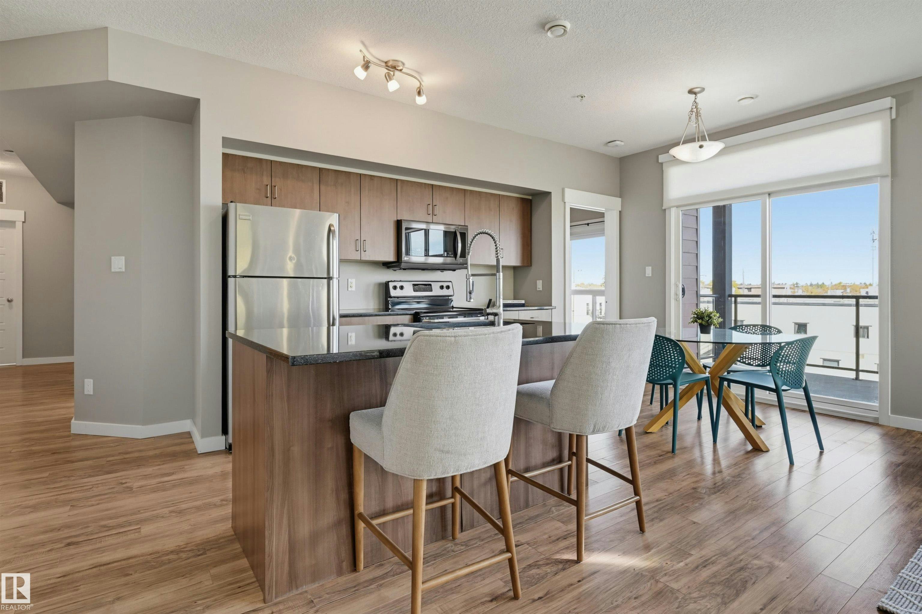 313-10518 113 Street, Edmonton, AB, T5H 0C6