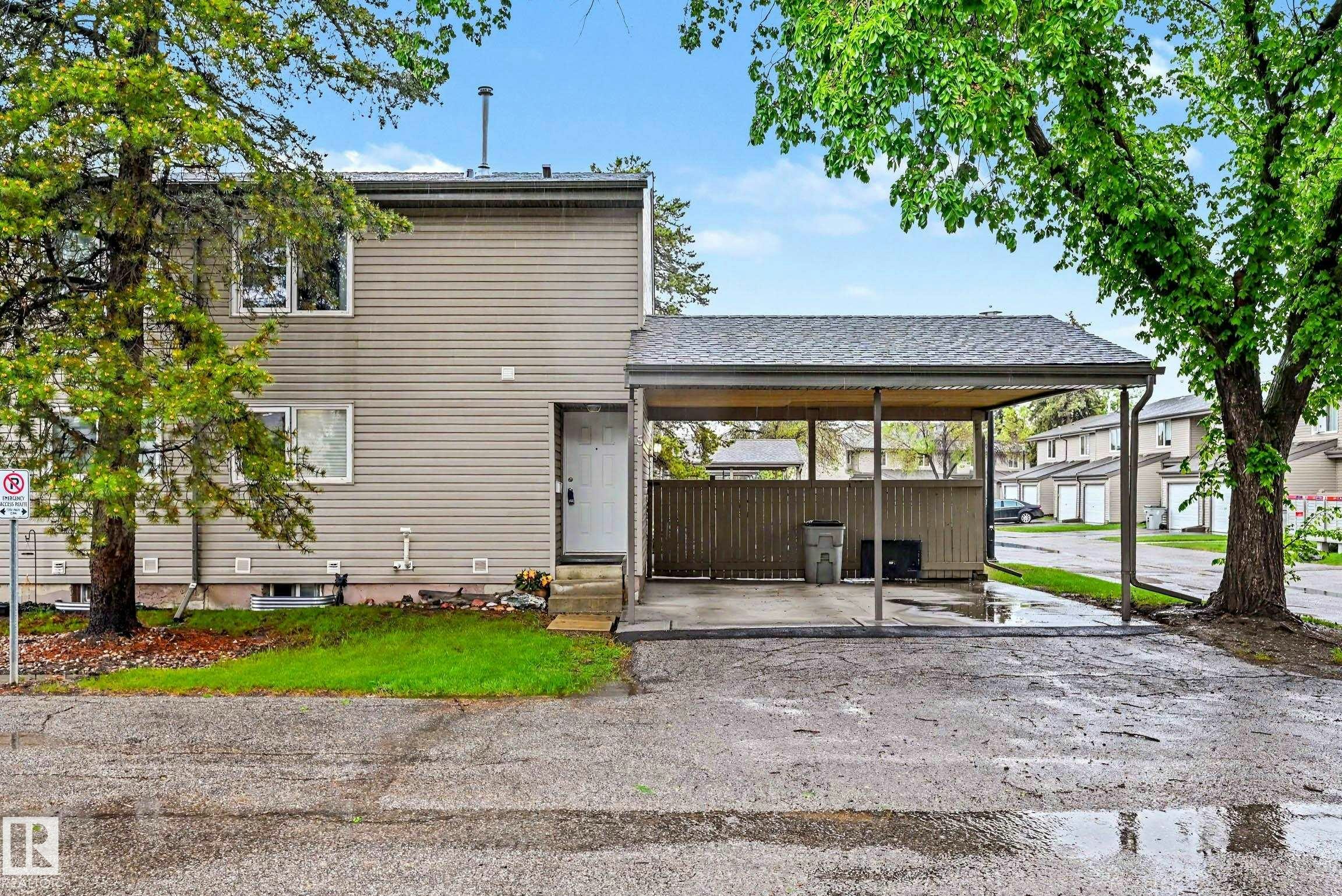 15 Akinsdale Gardens, St. Albert, AB, T8N 3M6