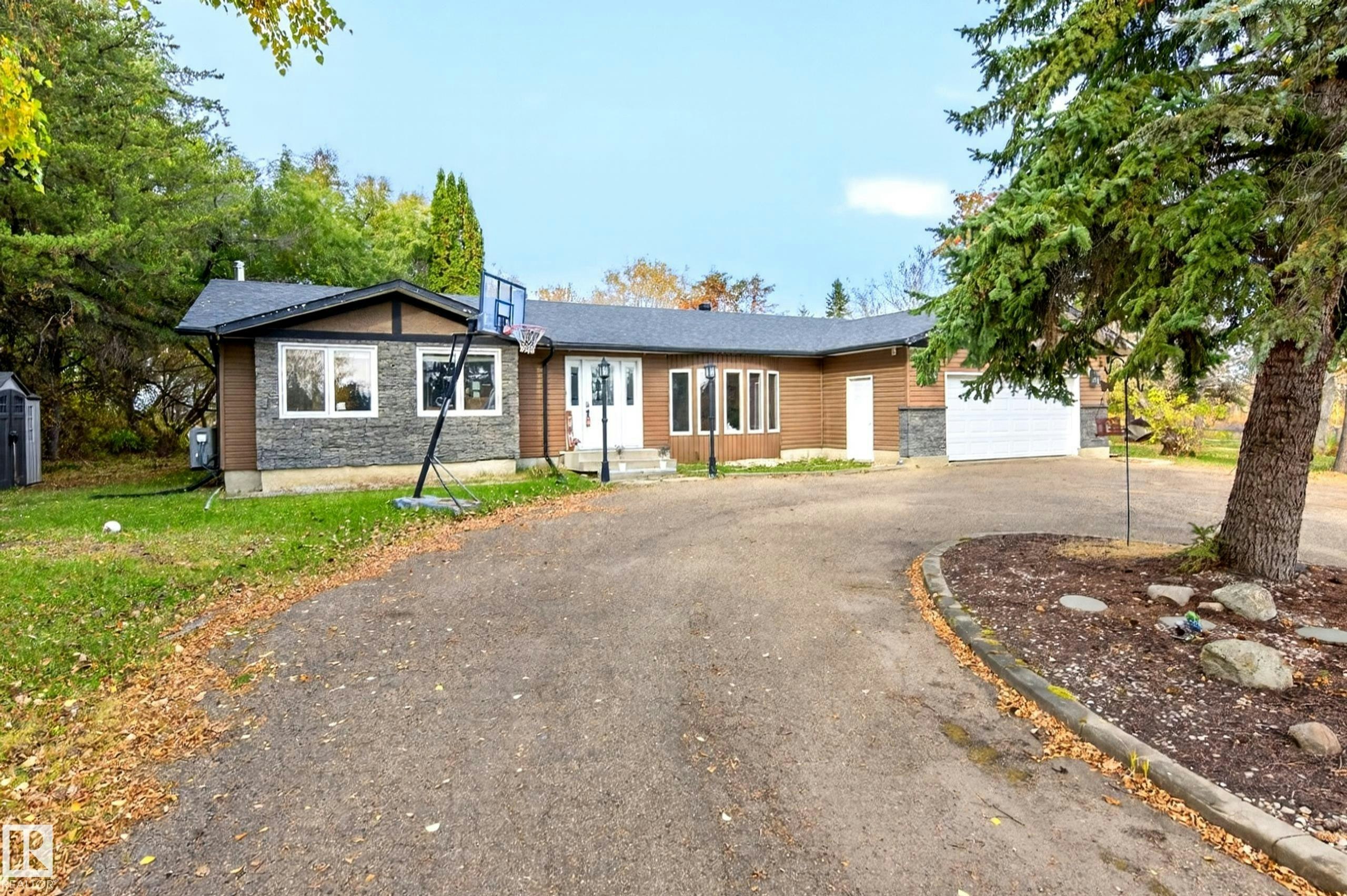 26-52472 Rge Road 224, Rural Strathcona County, AB, T8A 4R6