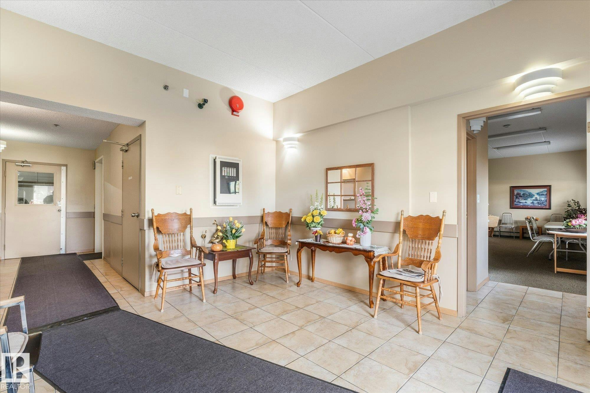 205-112 Church Road - 3