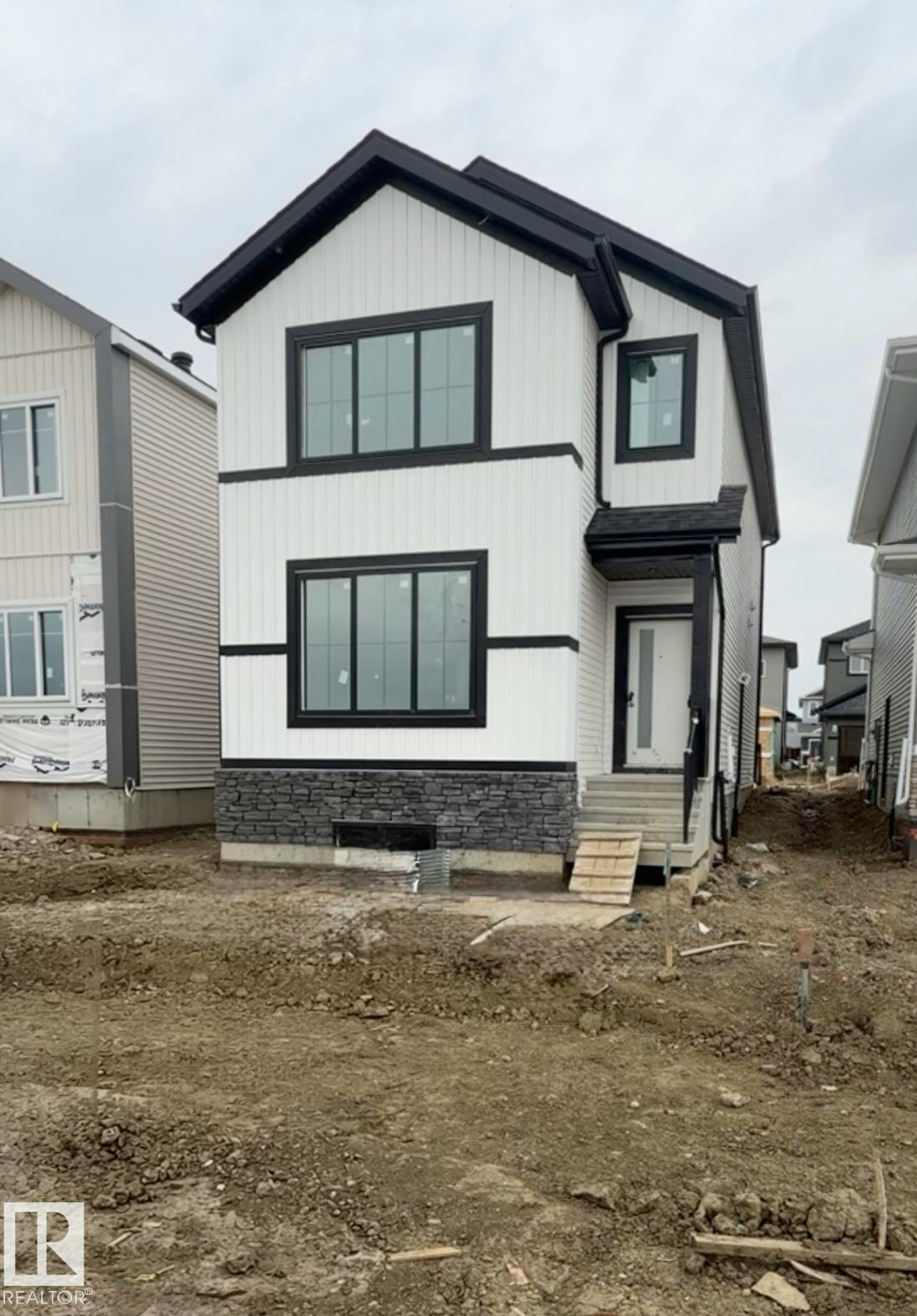 545 Robinson Boulevard, Leduc, AB, T9E 1Z4