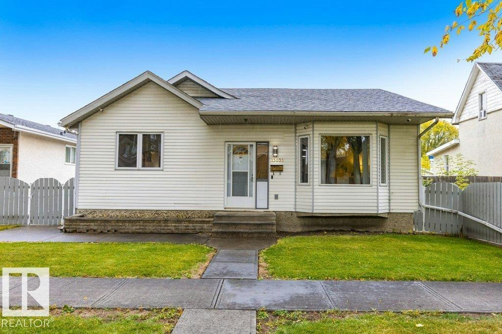 13035 117 Street, Edmonton, AB, T5E 5J9