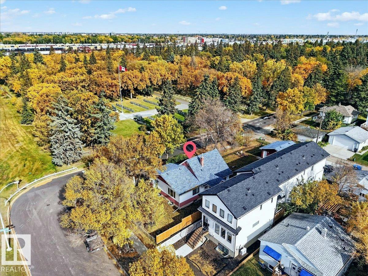 12331 107 Street, Edmonton, AB, T5G 2T1