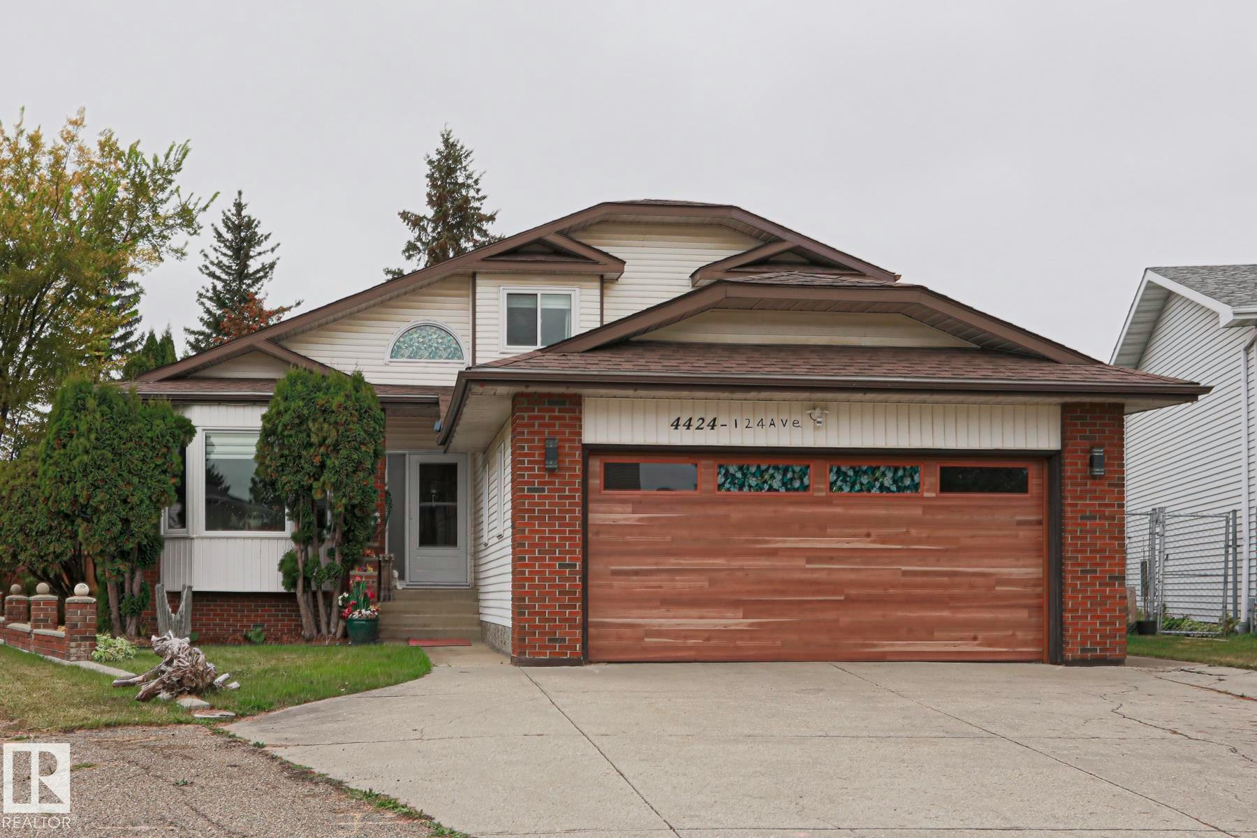 4424 124 Avenue, Edmonton, AB, T5W 5B9