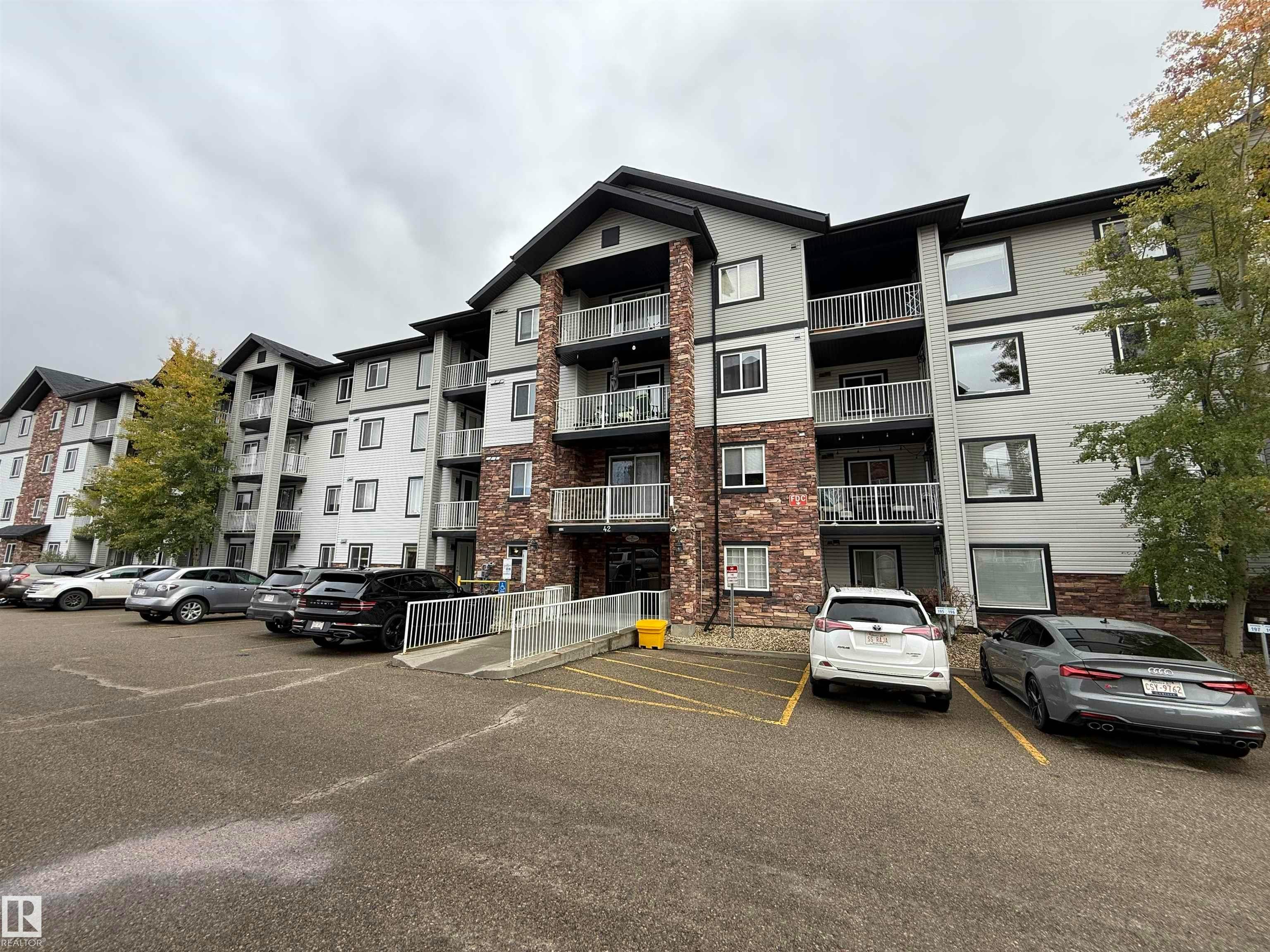 310-42 Summerwood Boulevard, Rural Strathcona County, AB, T8H 0C3
