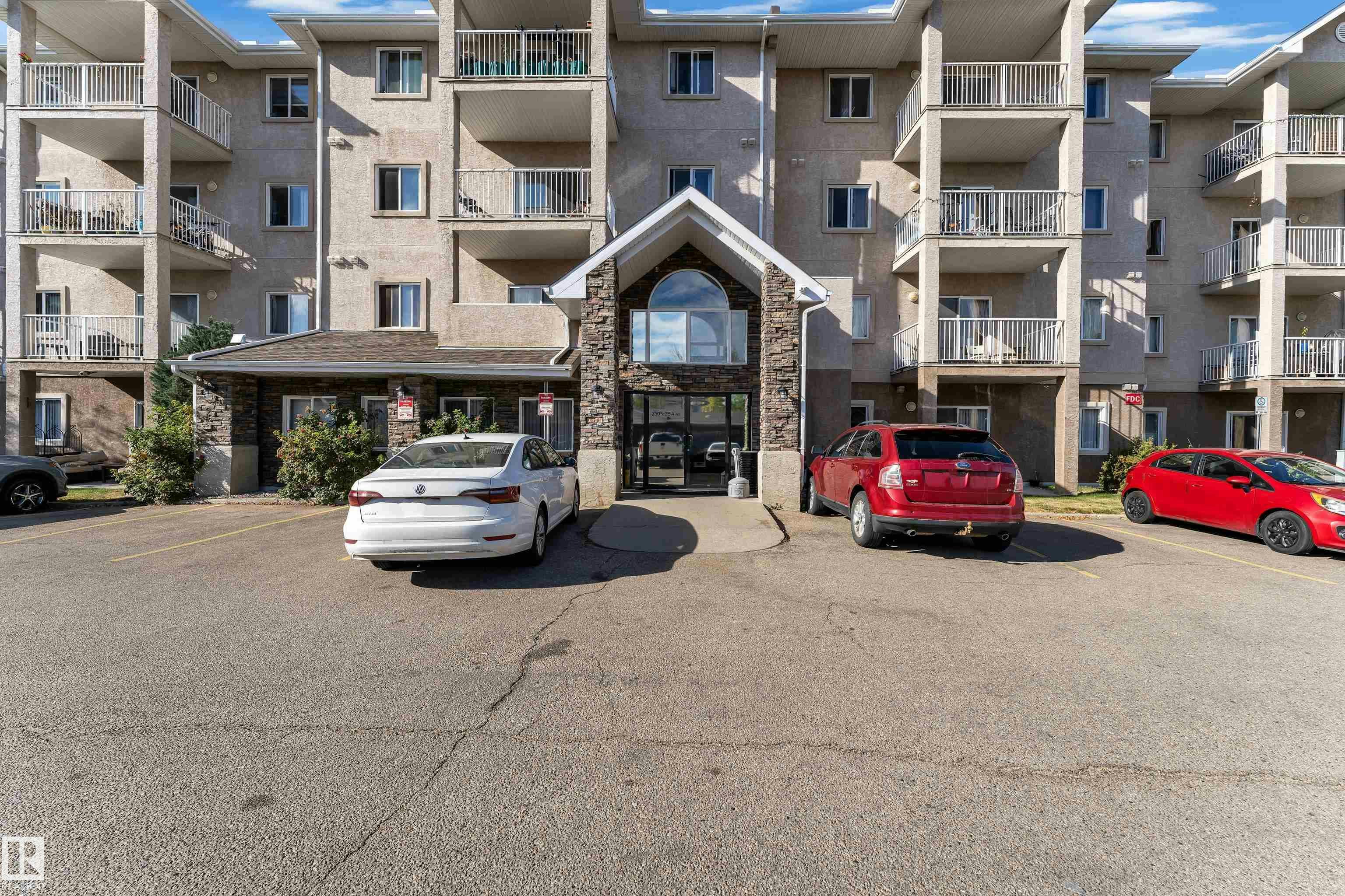 320-2305 35a Avenue, Edmonton, AB, T6T 1Z2