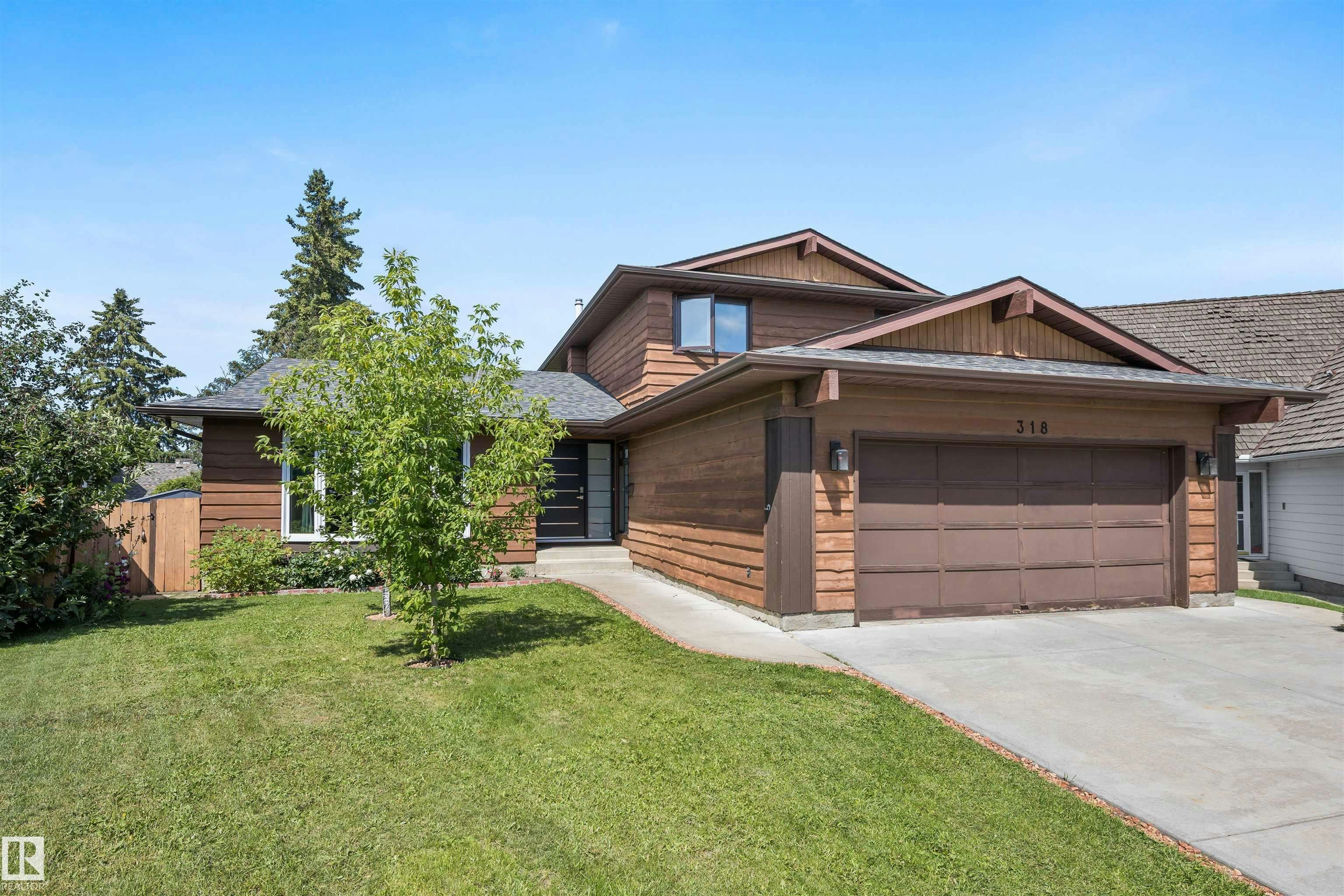 318 Grand Meadow Crescent, Edmonton, AB, T6L 1X2