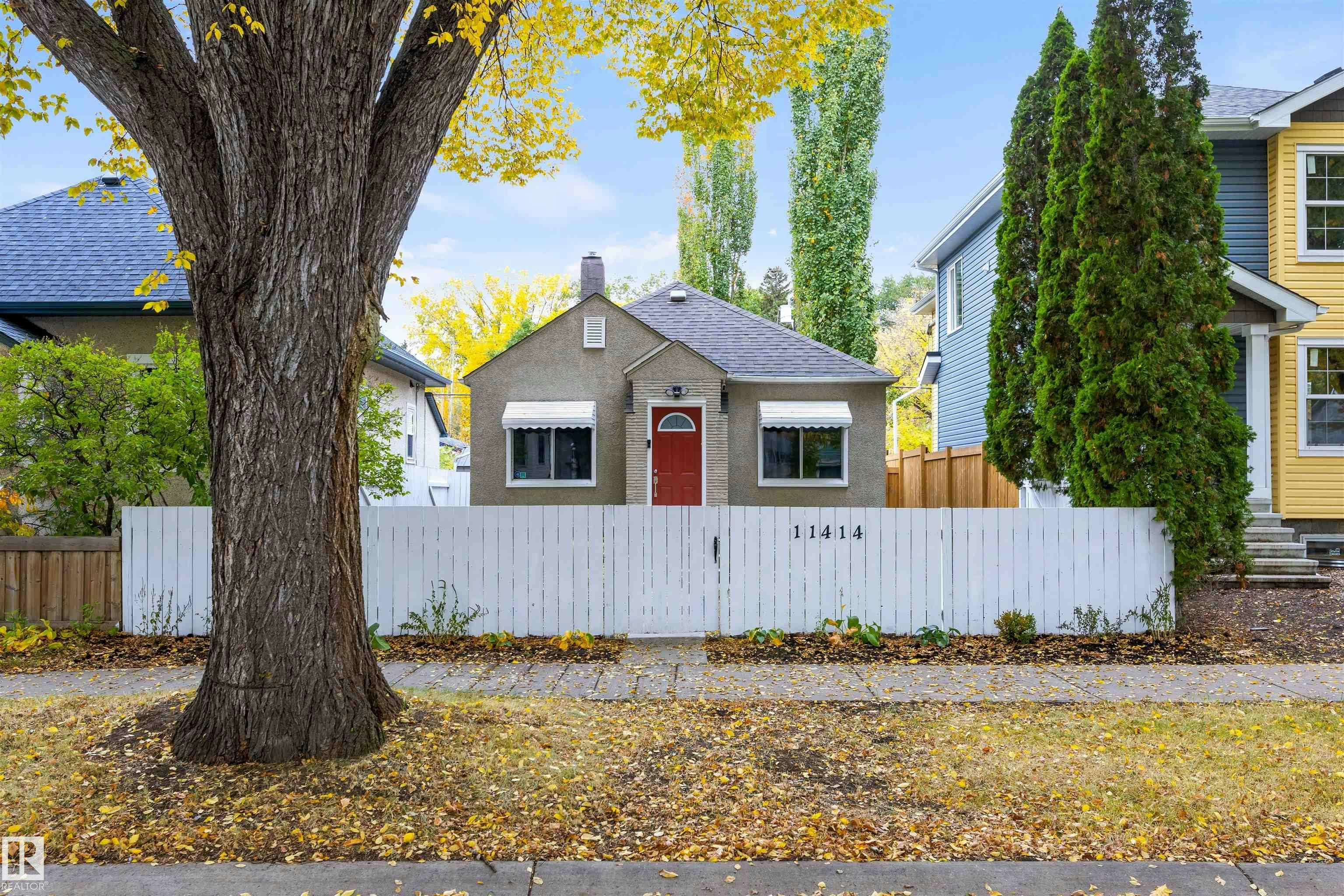 11414 84 Street, Edmonton, AB, T5B 3B4
