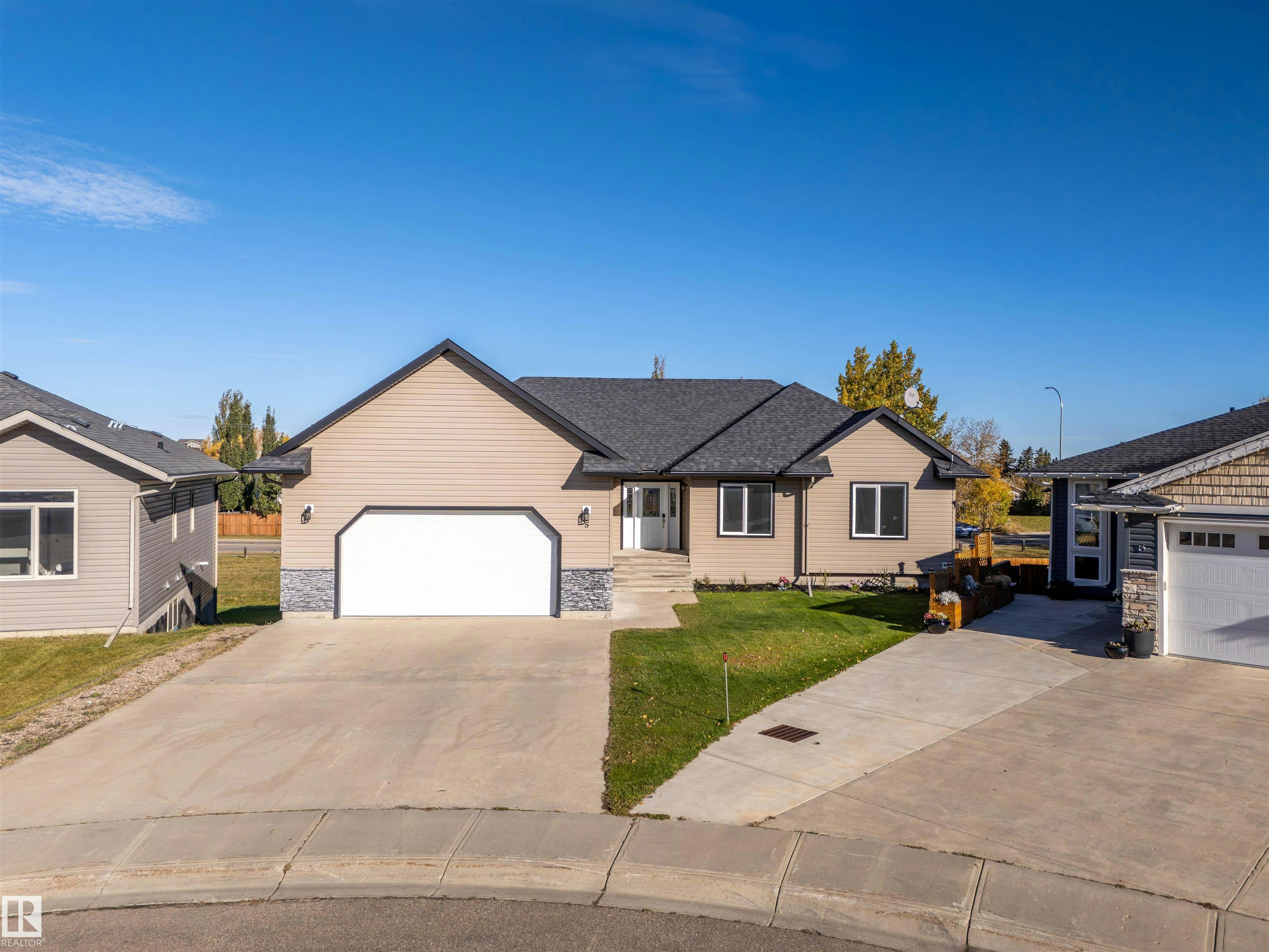 5 Aspen Court, Cold Lake, AB, T9M 0G2
