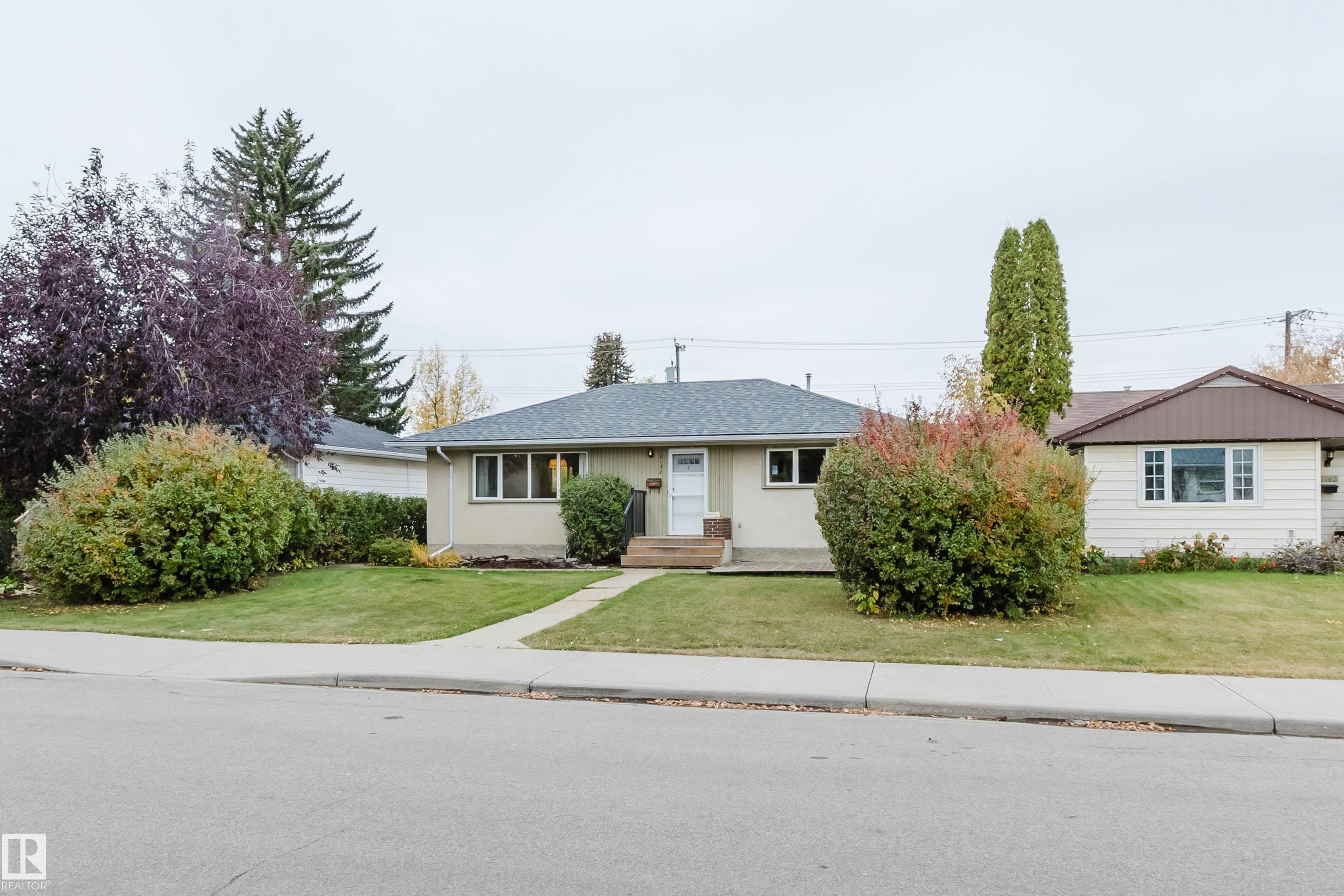 10138 62 Street, Edmonton, AB, T6A 2L8