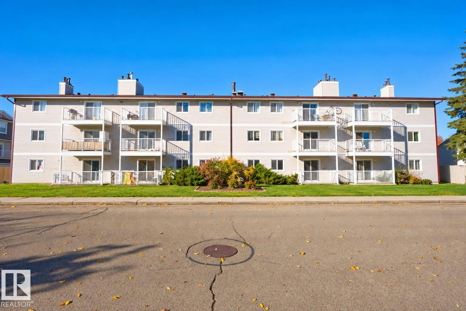 106-10136 160 Street, Edmonton, AB, T5P 3E7