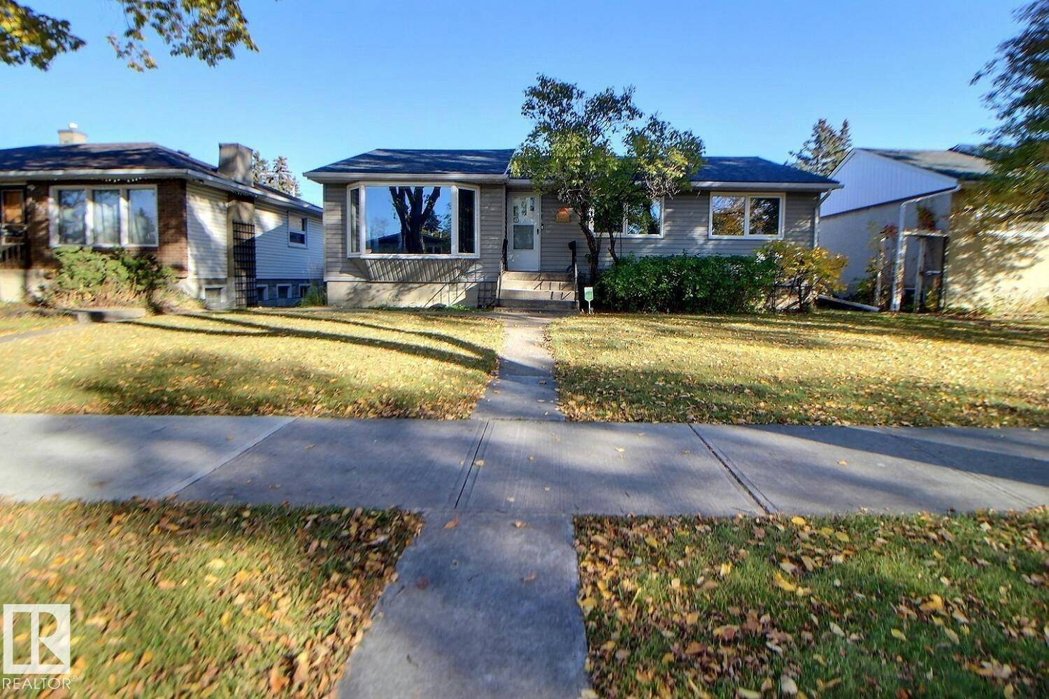 11511 135 Street, Edmonton, AB, T5M 1K9