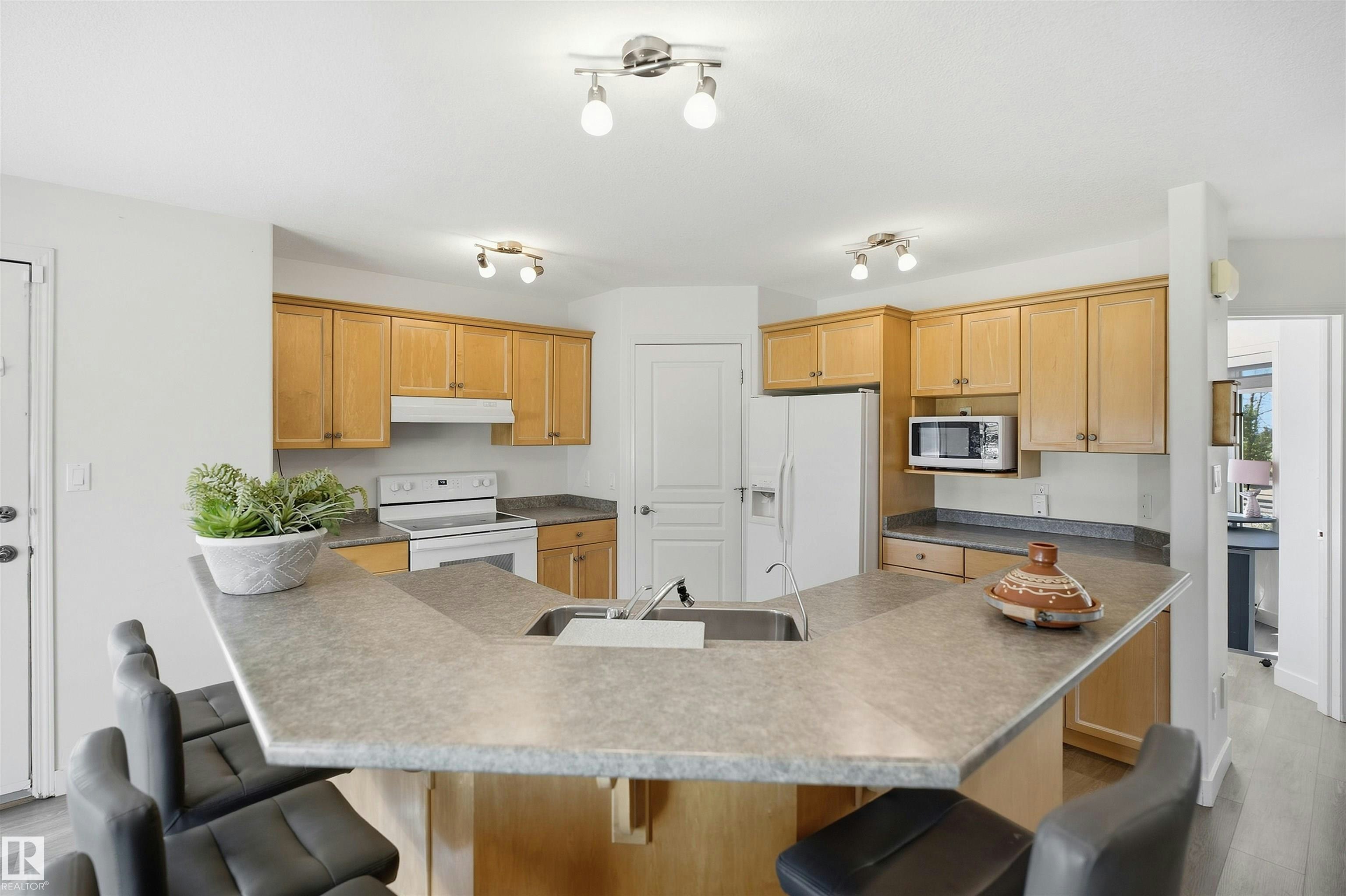 4615 17 Street, Edmonton, AB, T6X 2P9 - 13