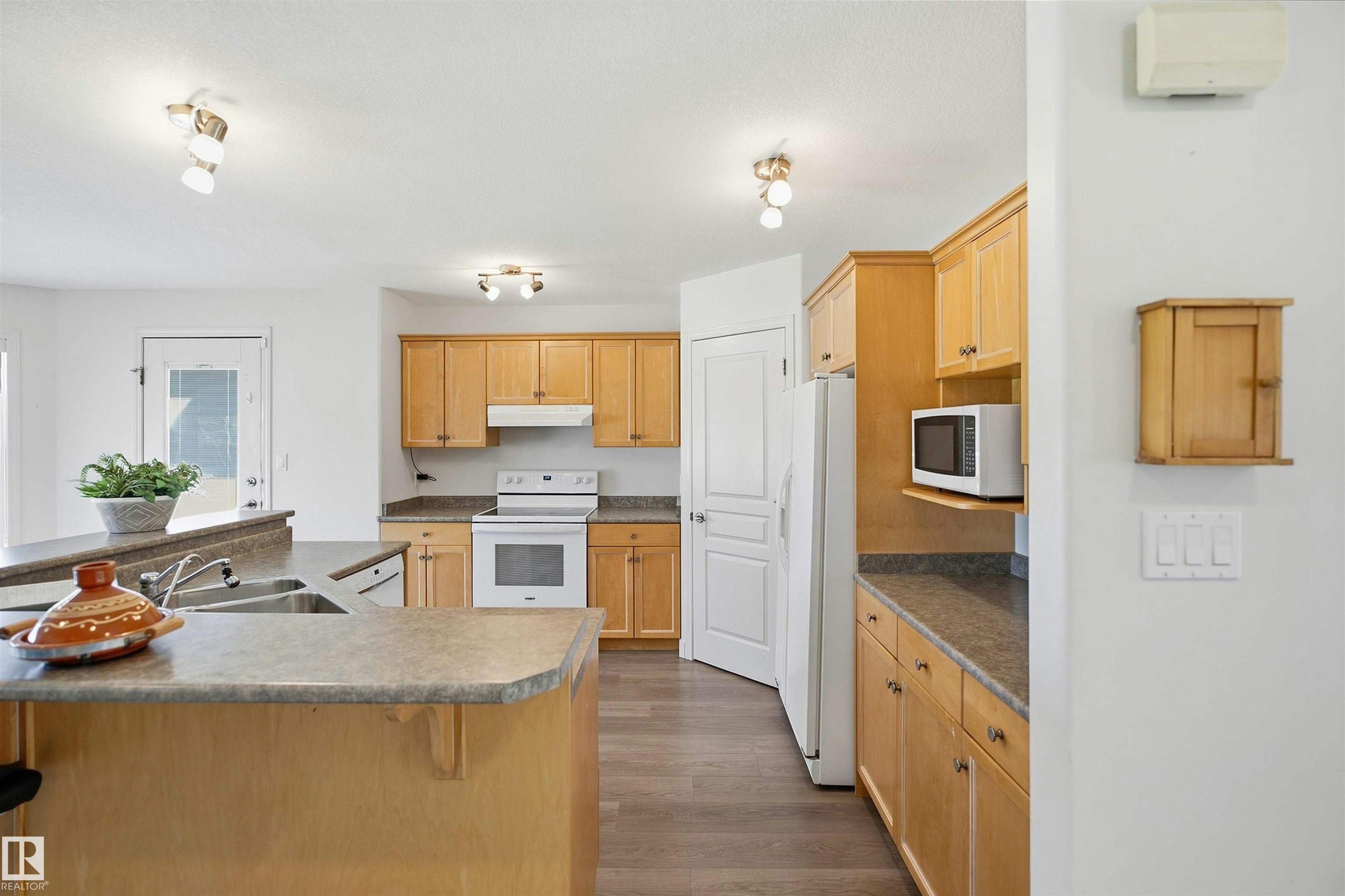 4615 17 Street, Edmonton, AB, T6X 2P9 - 12