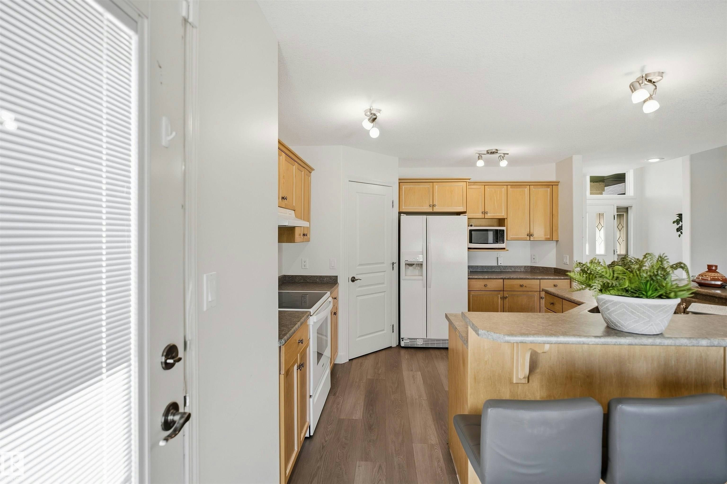 4615 17 Street, Edmonton, AB, T6X 2P9 - 16