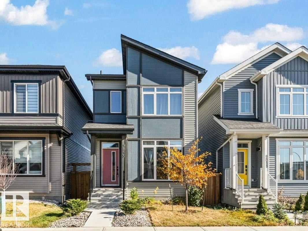 9815 227 Street, Edmonton, AB, T5T 7T9