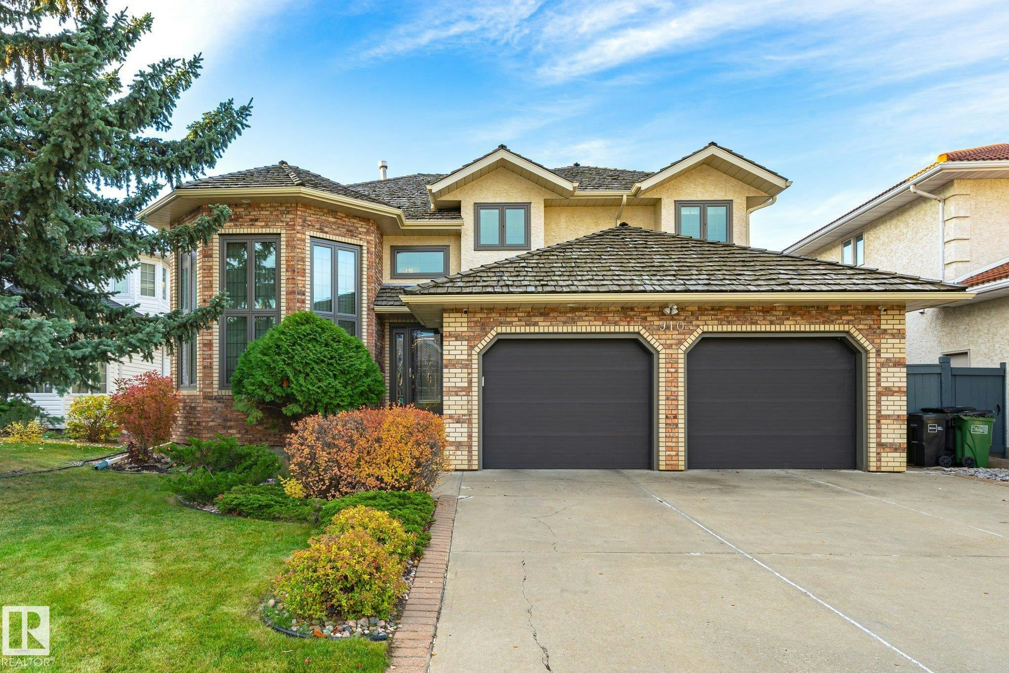910 Wallbridge Place, Edmonton, AB, T6M 2L7