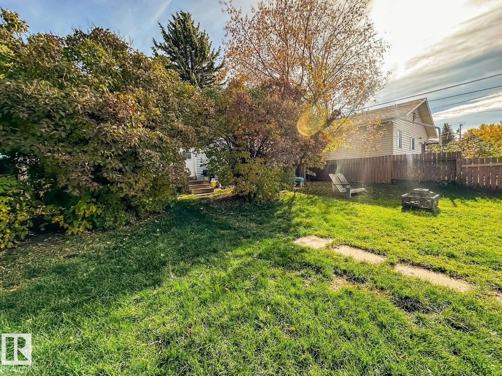 12114 106 Street, Edmonton, AB, T5G 2R8 - 37
