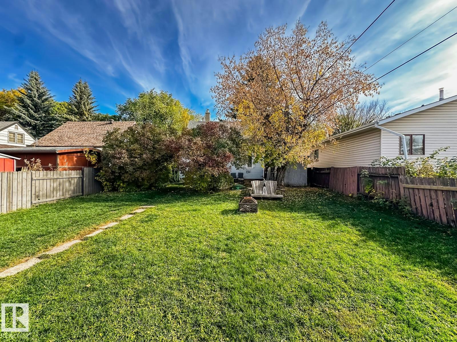 12114 106 Street, Edmonton, AB, T5G 2R8 - 36