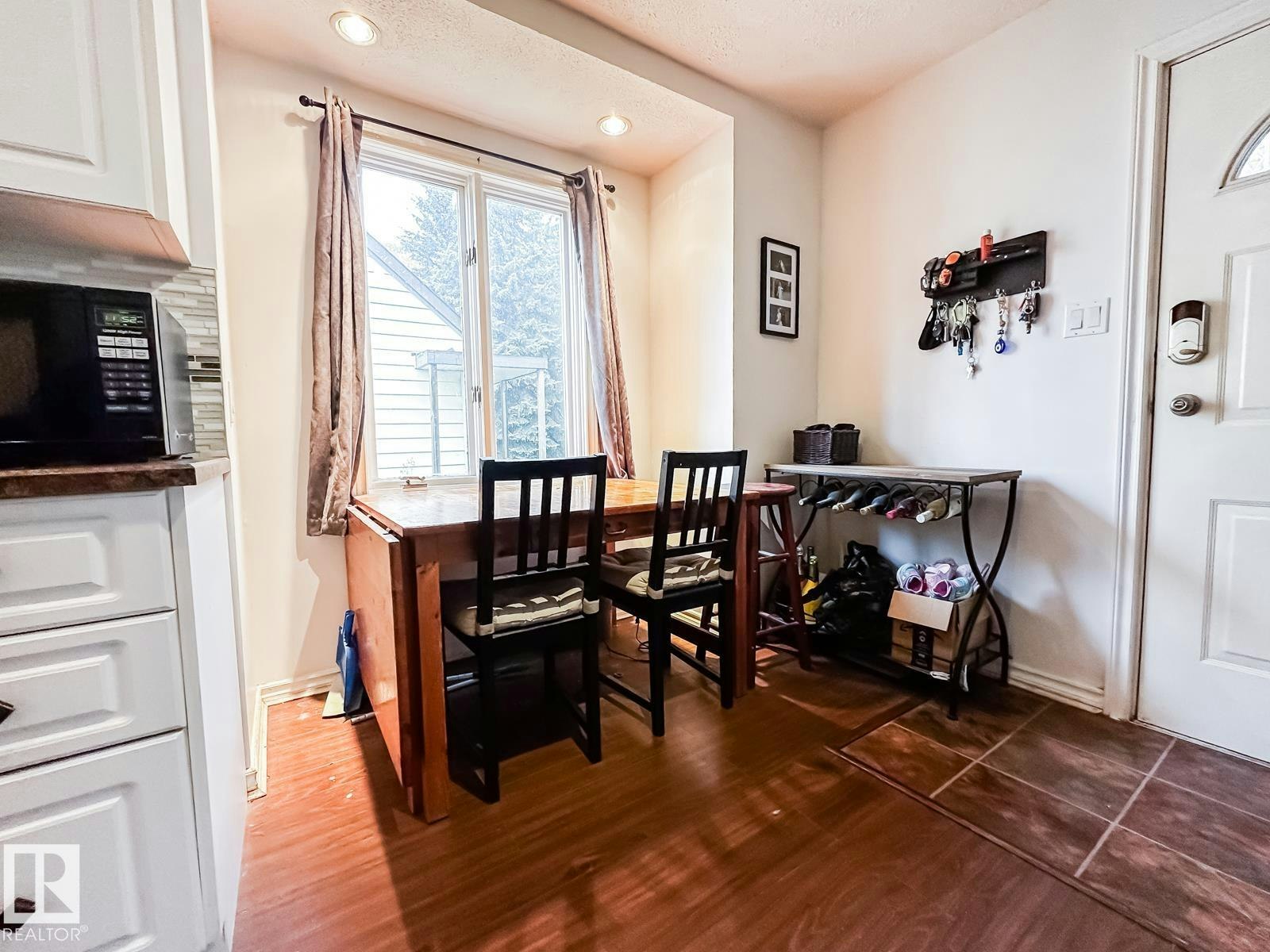 12114 106 Street, Edmonton, AB, T5G 2R8 - 15
