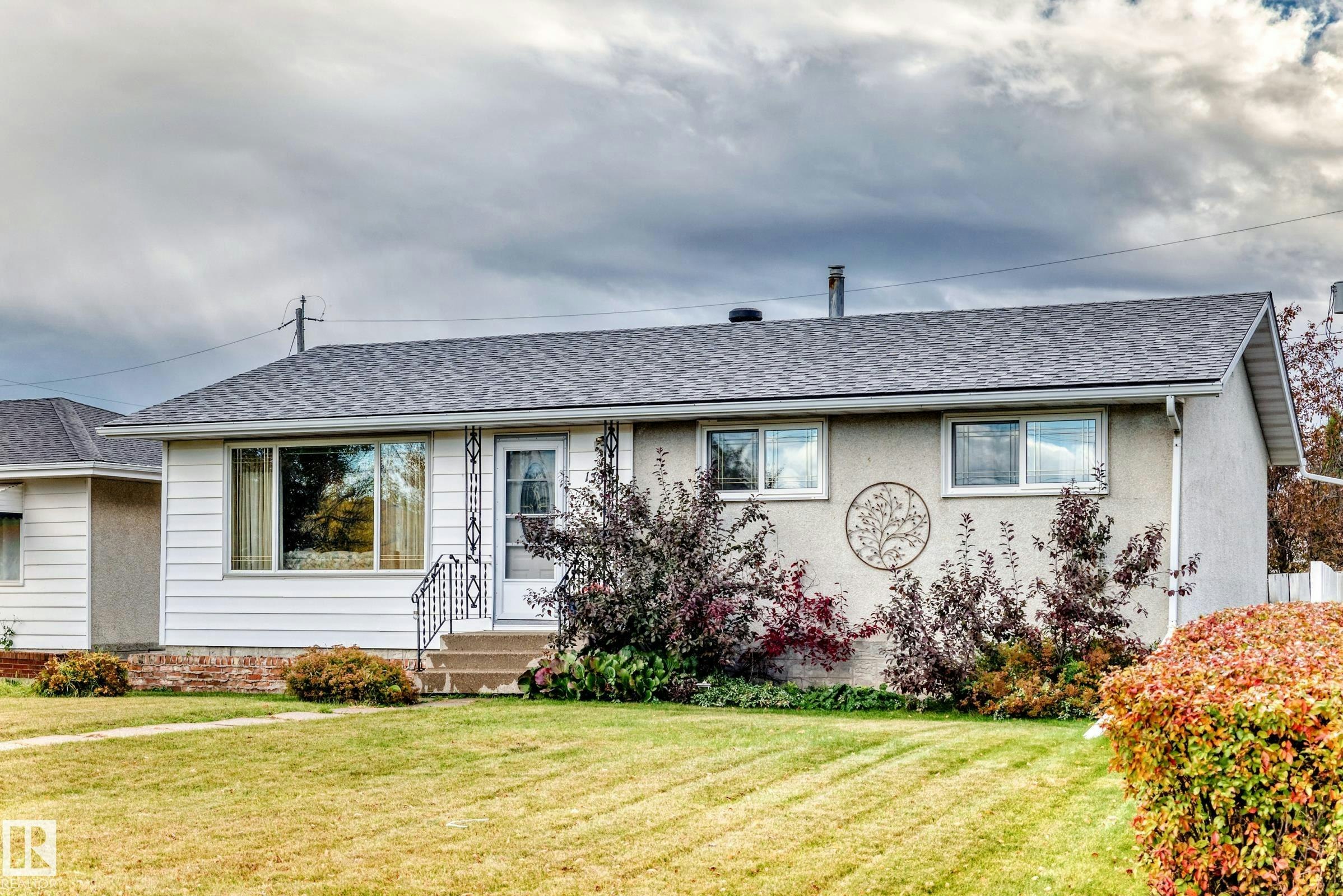 13515 86 Street NW, Edmonton, AB, T5E 3B6 - 50