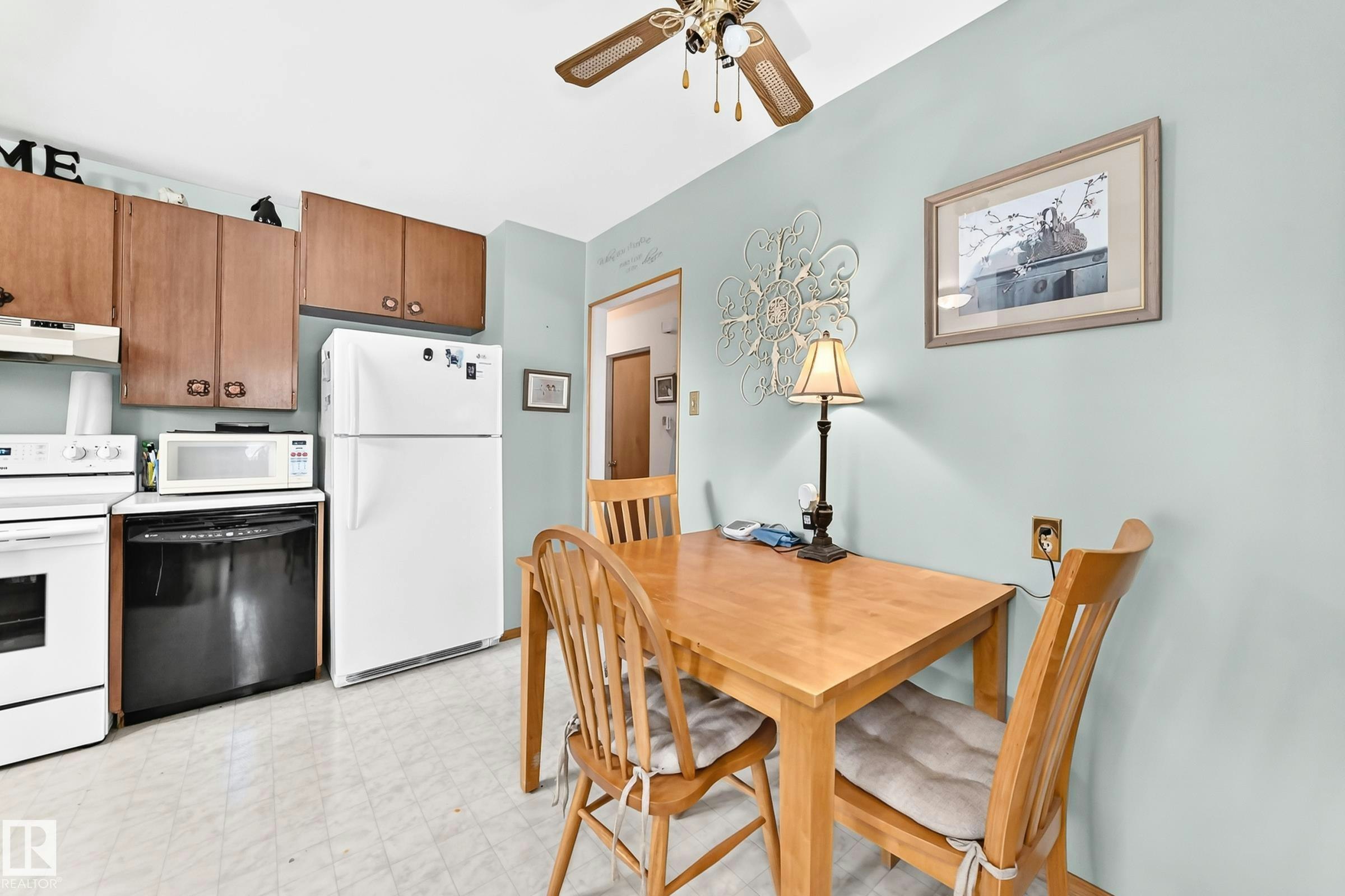 13515 86 Street NW, Edmonton, AB, T5E 3B6 - 16