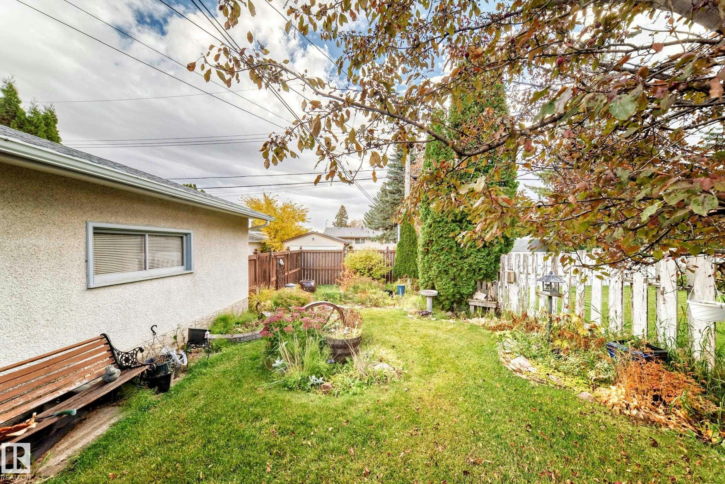 13515 86 Street NW, Edmonton, AB, T5E 3B6 - 31