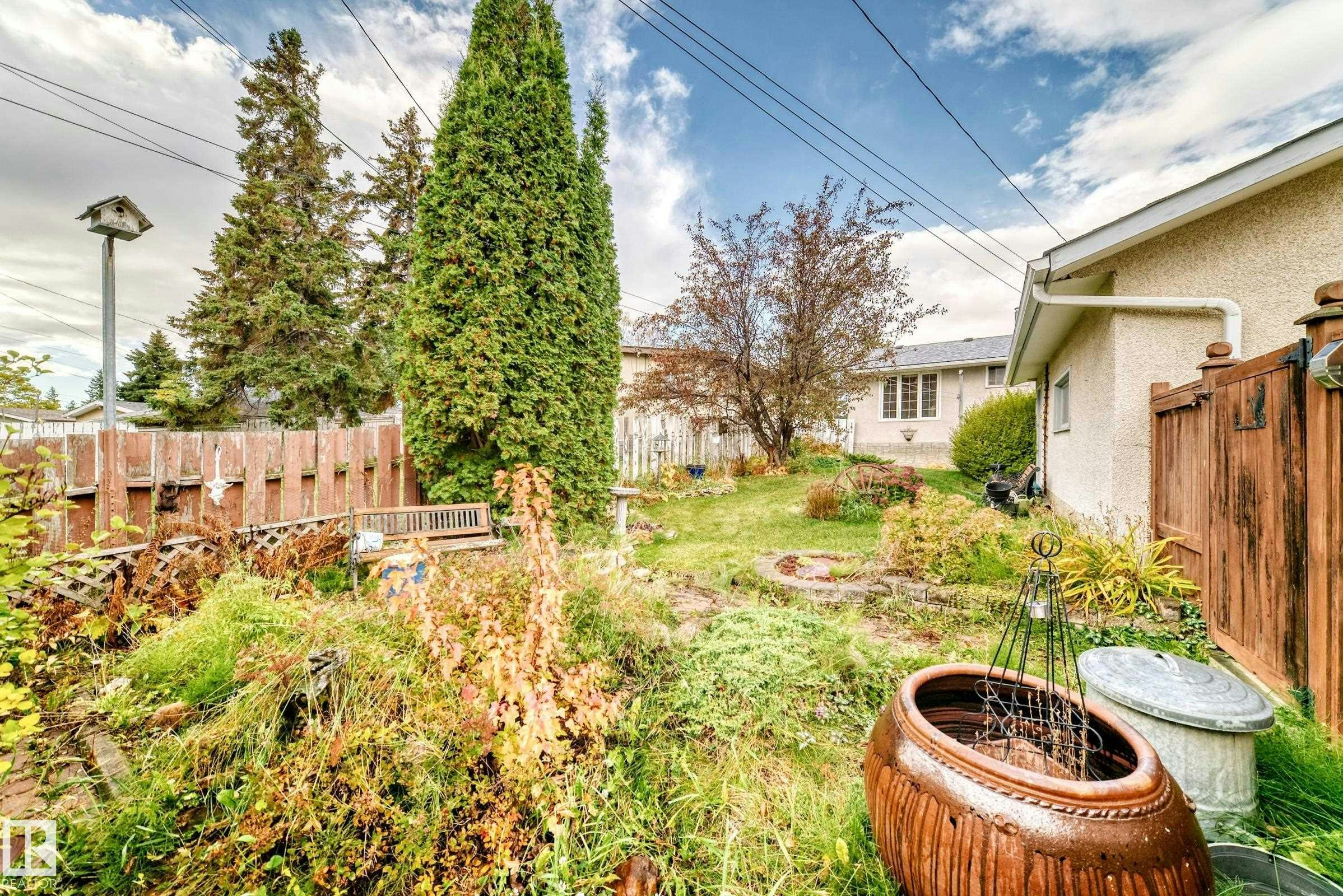 13515 86 Street NW, Edmonton, AB, T5E 3B6 - 43
