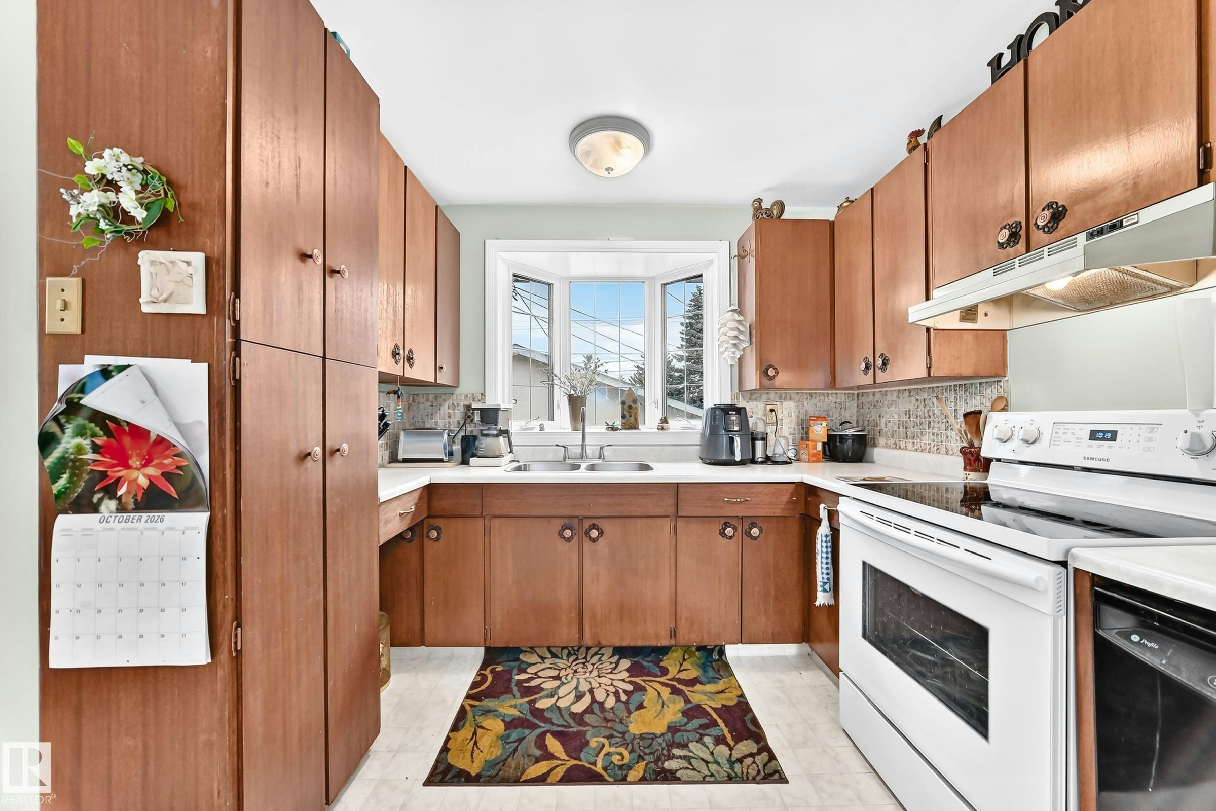 13515 86 Street NW, Edmonton, AB, T5E 3B6 - 7