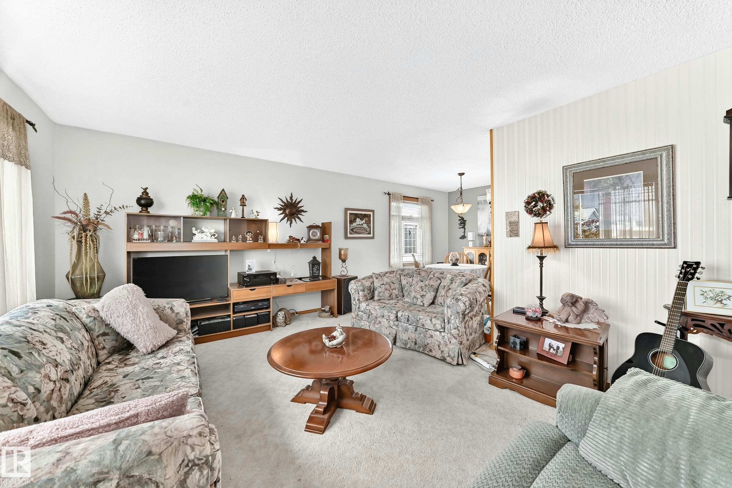 13515 86 Street NW, Edmonton, AB, T5E 3B6 - 14