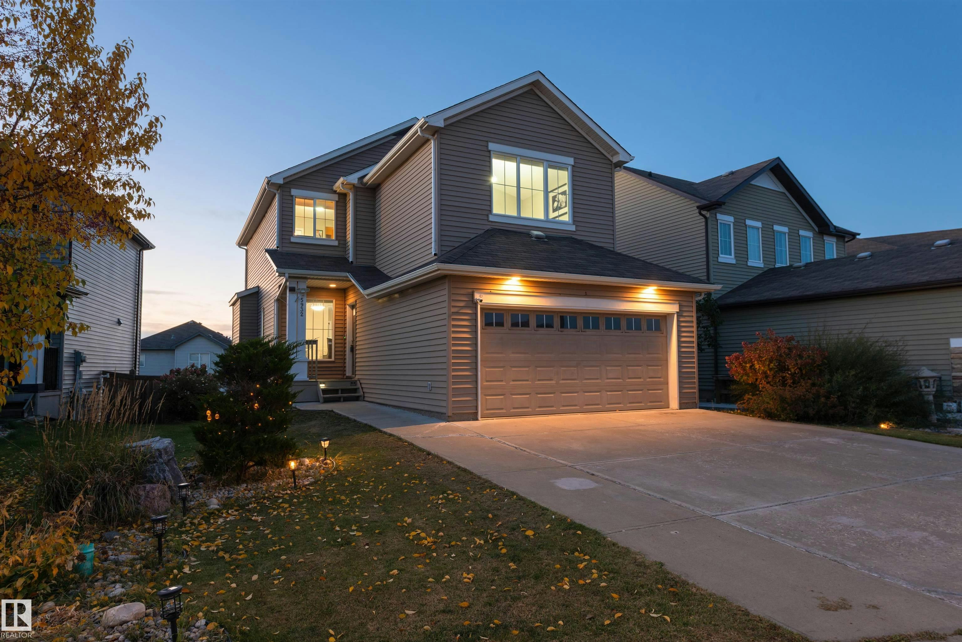 5932 12 Avenue, Edmonton, AB, T6X 0M7