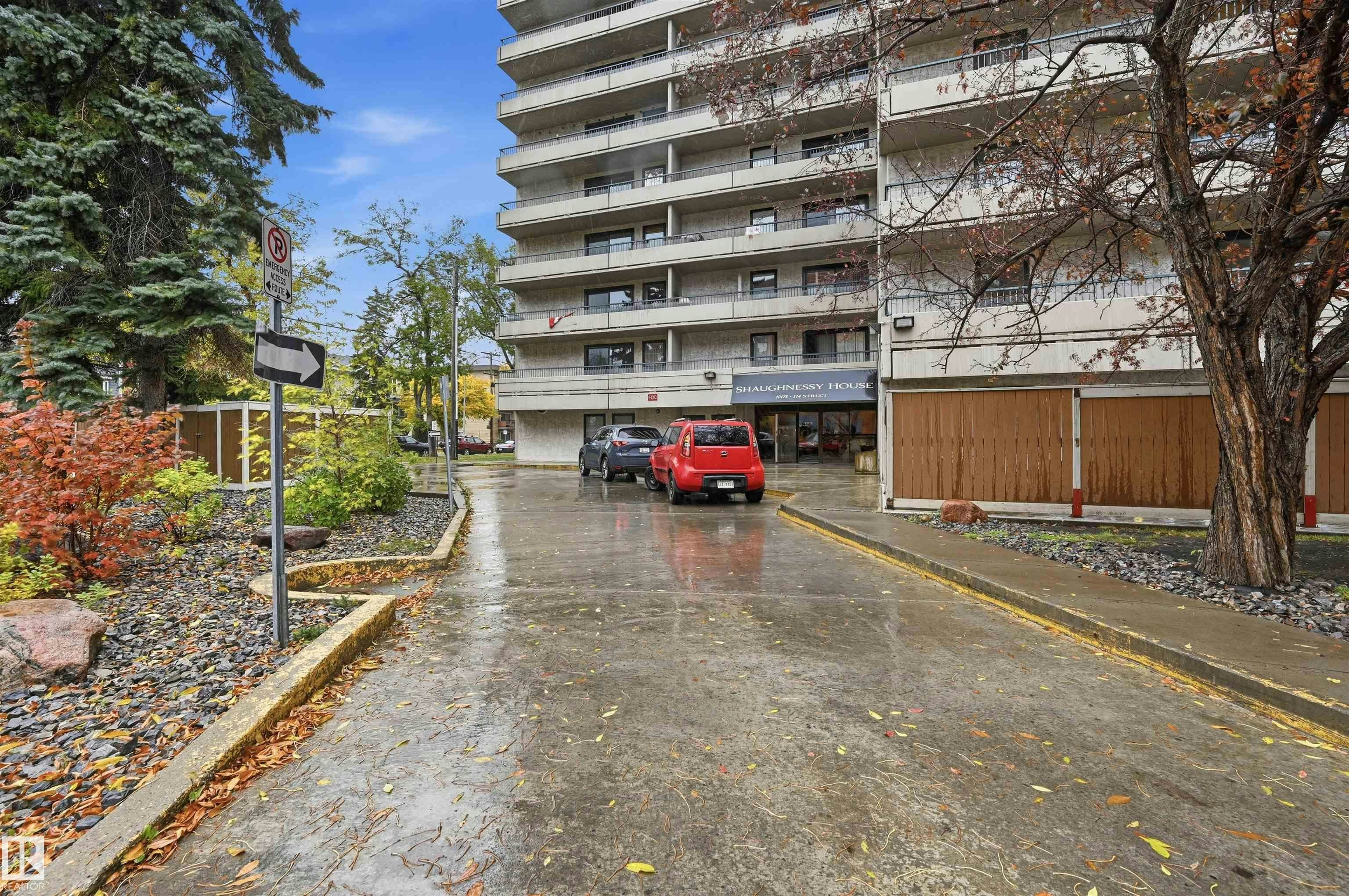205-10175 114 Street, Edmonton, AB, T5K 2L4