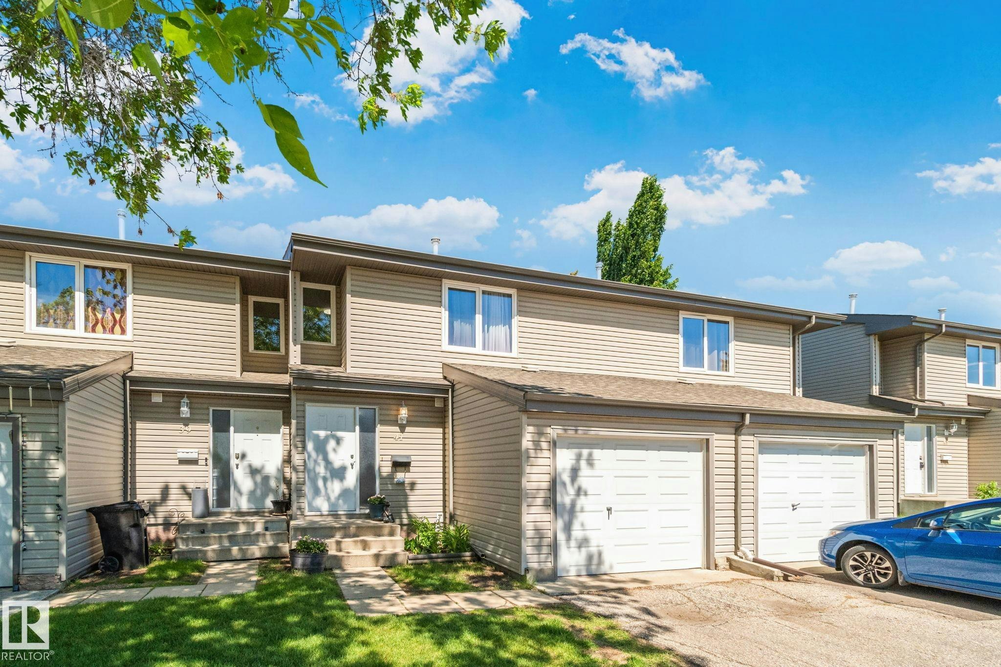 41 Akinsdale Gardens, St. Albert, AB, T8N 2W8