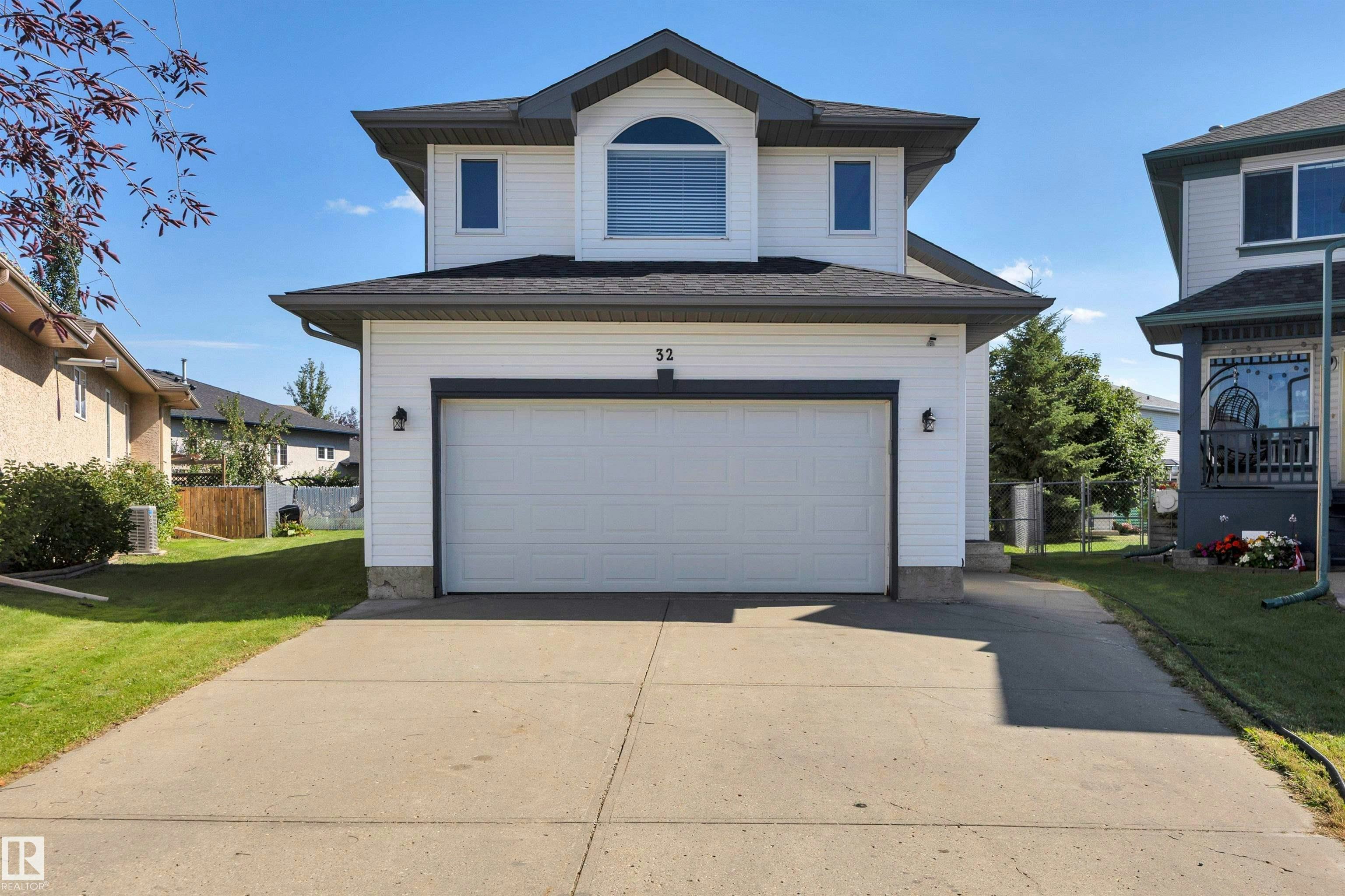 32 Meadowview Drive, Leduc, AB, T9E 8E4