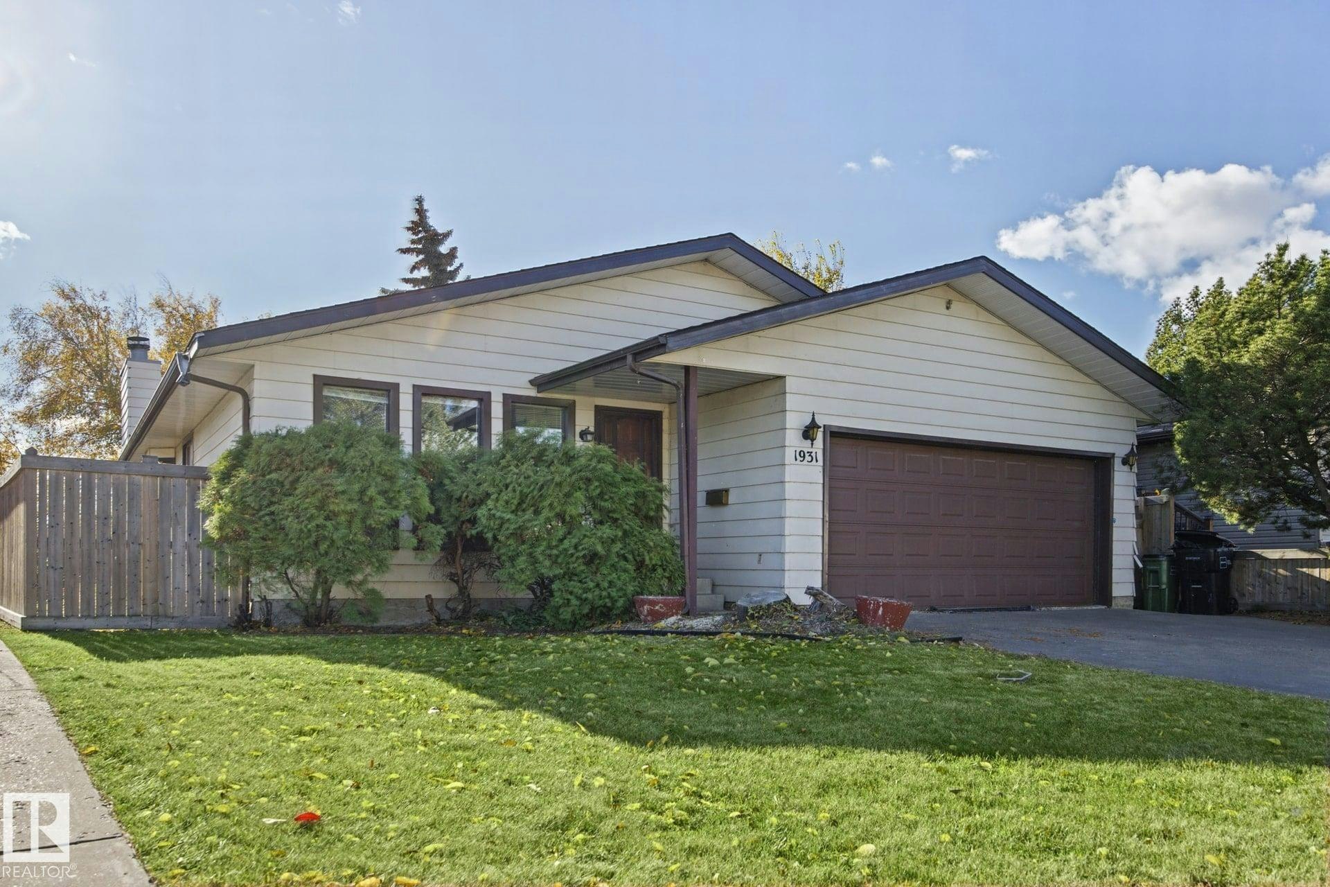 1931 145 Avenue, Edmonton, AB, T5Y 1V1