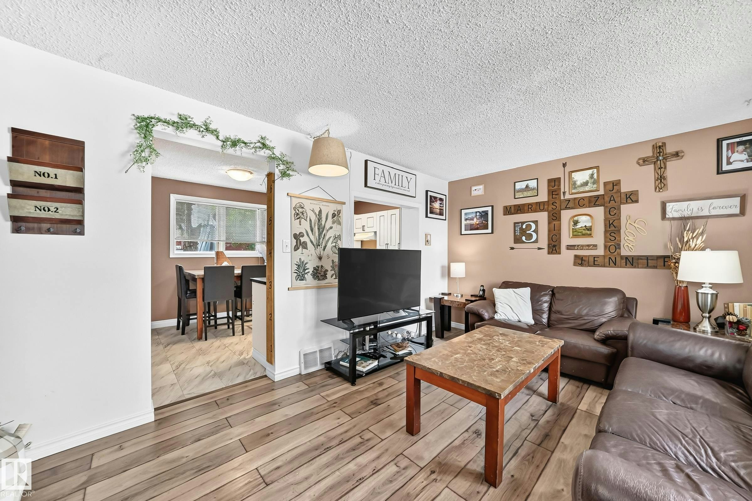 64 Habitat Crescent, Edmonton, AB, T5A 2X7