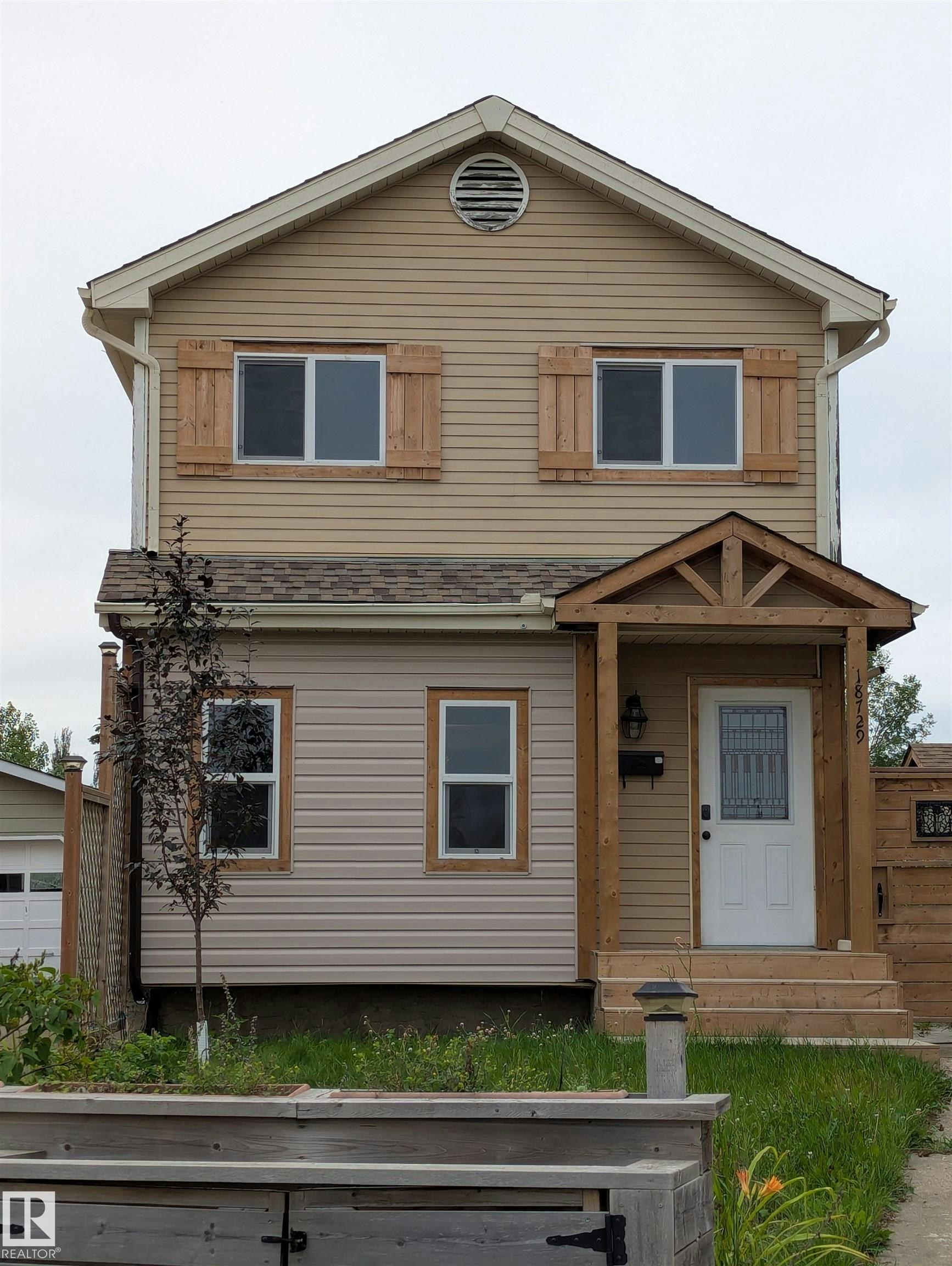 18729 95a Avenue, Edmonton, AB, T5T 3W4