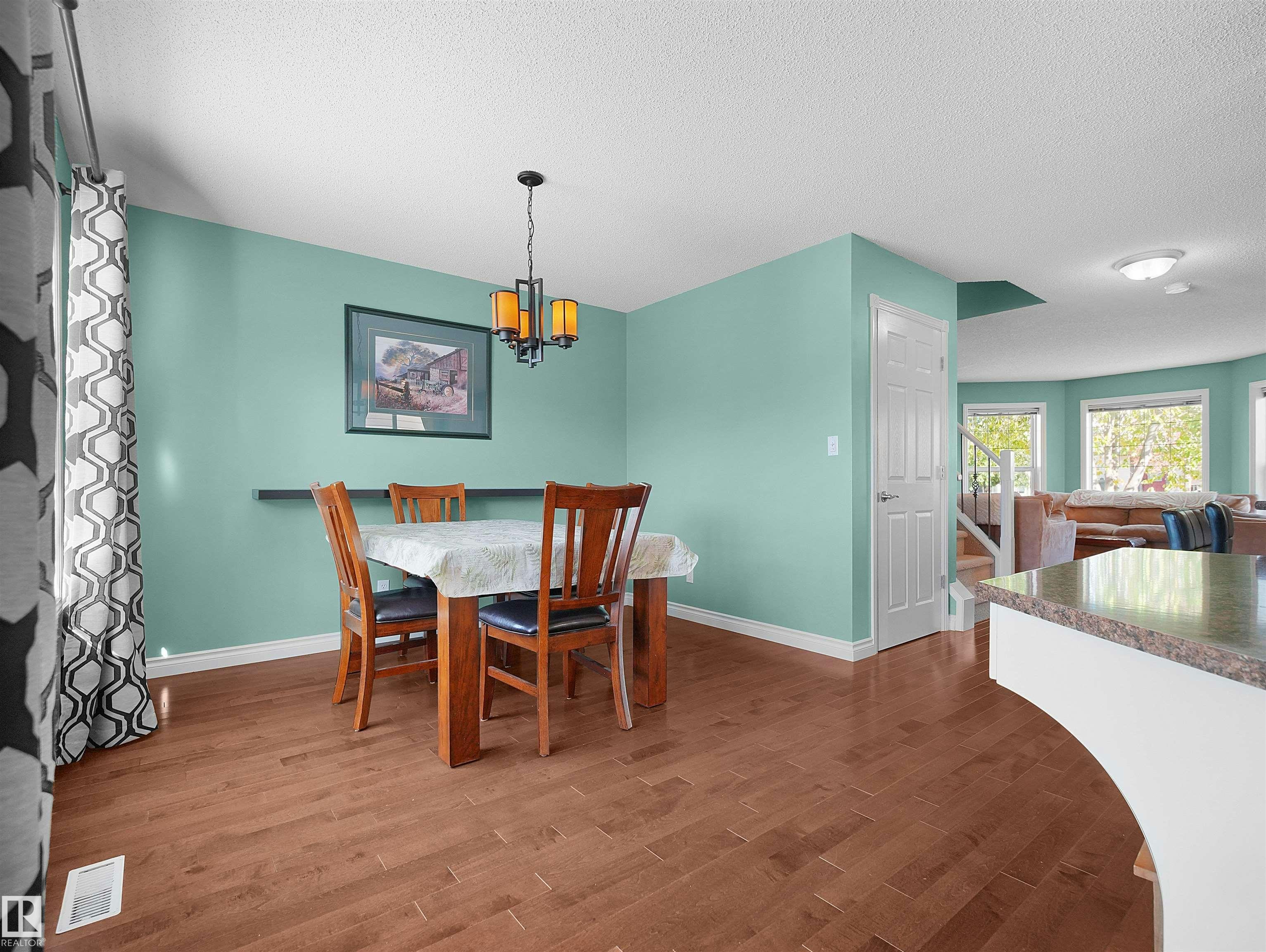 1478 Grant Way, Edmonton, AB, T5T 6M9 - 17
