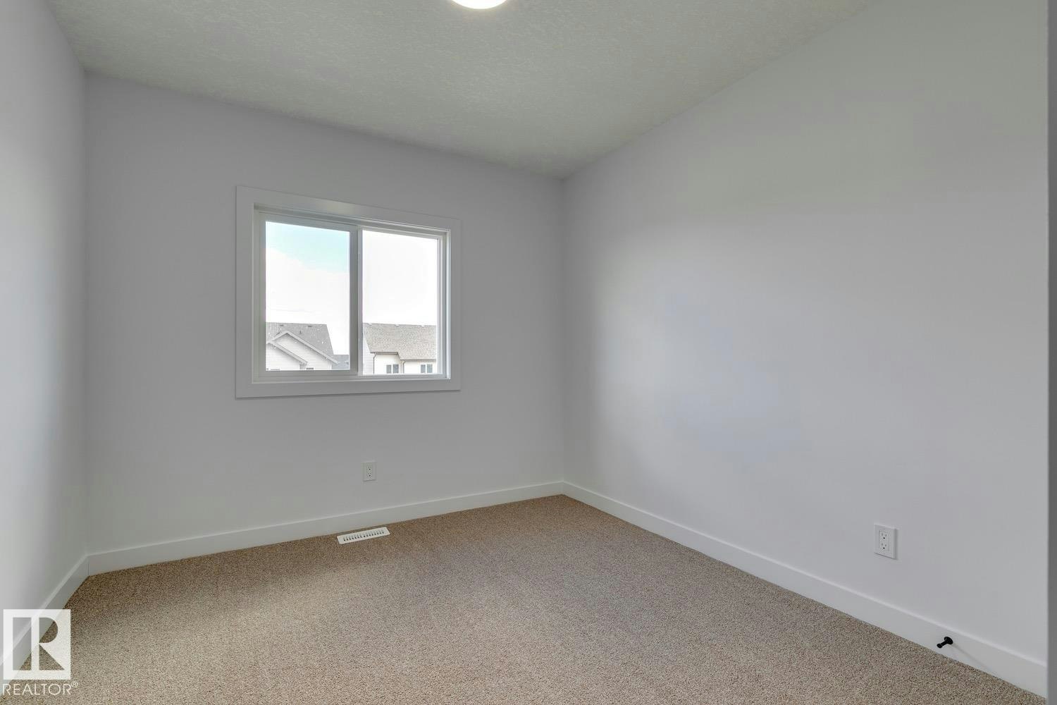 10249 92a Avenue NW, Morinville, AB, T8R 2R4 - 29