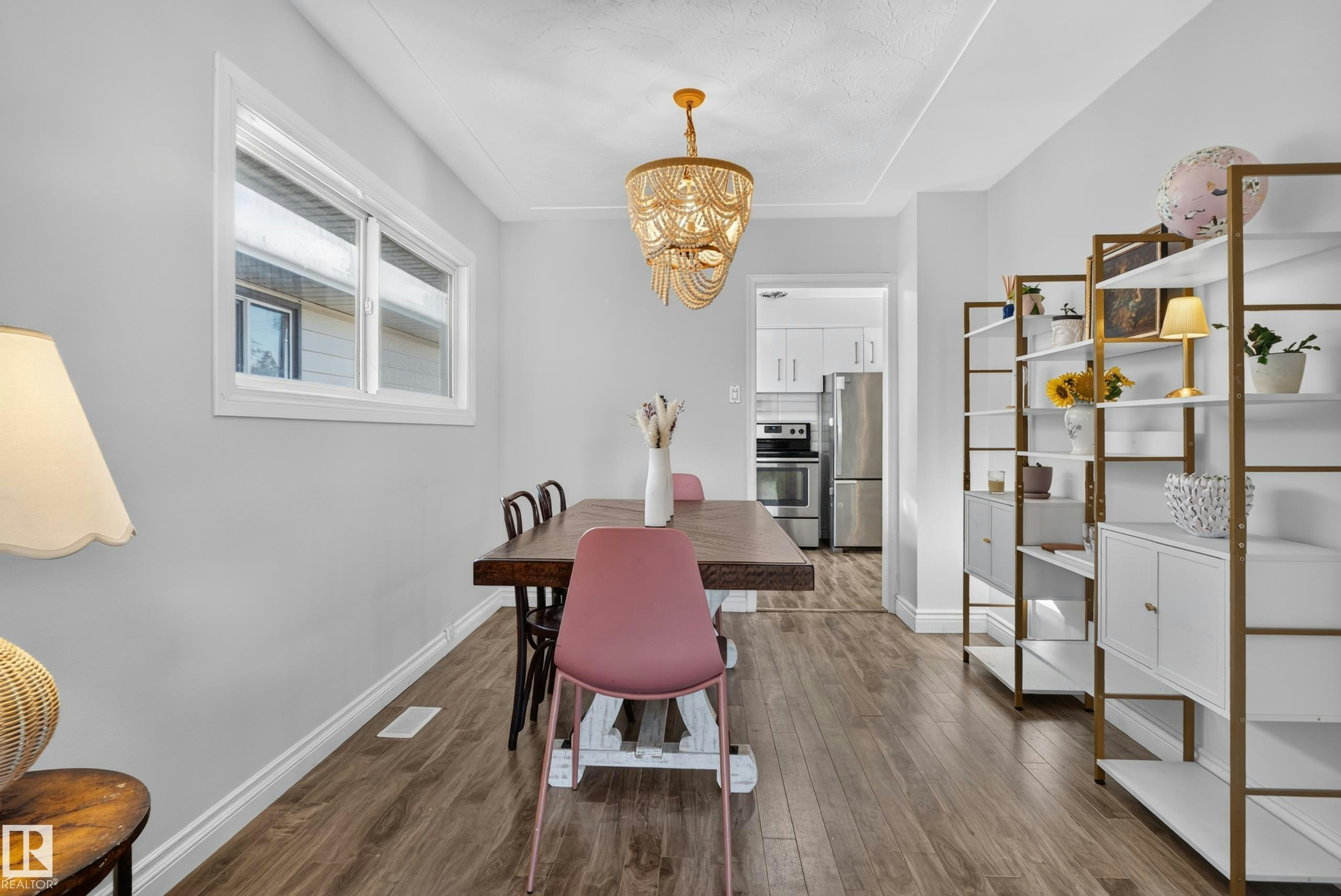 9814 79 Street NW, Edmonton, AB, T6A 3G1 - 6