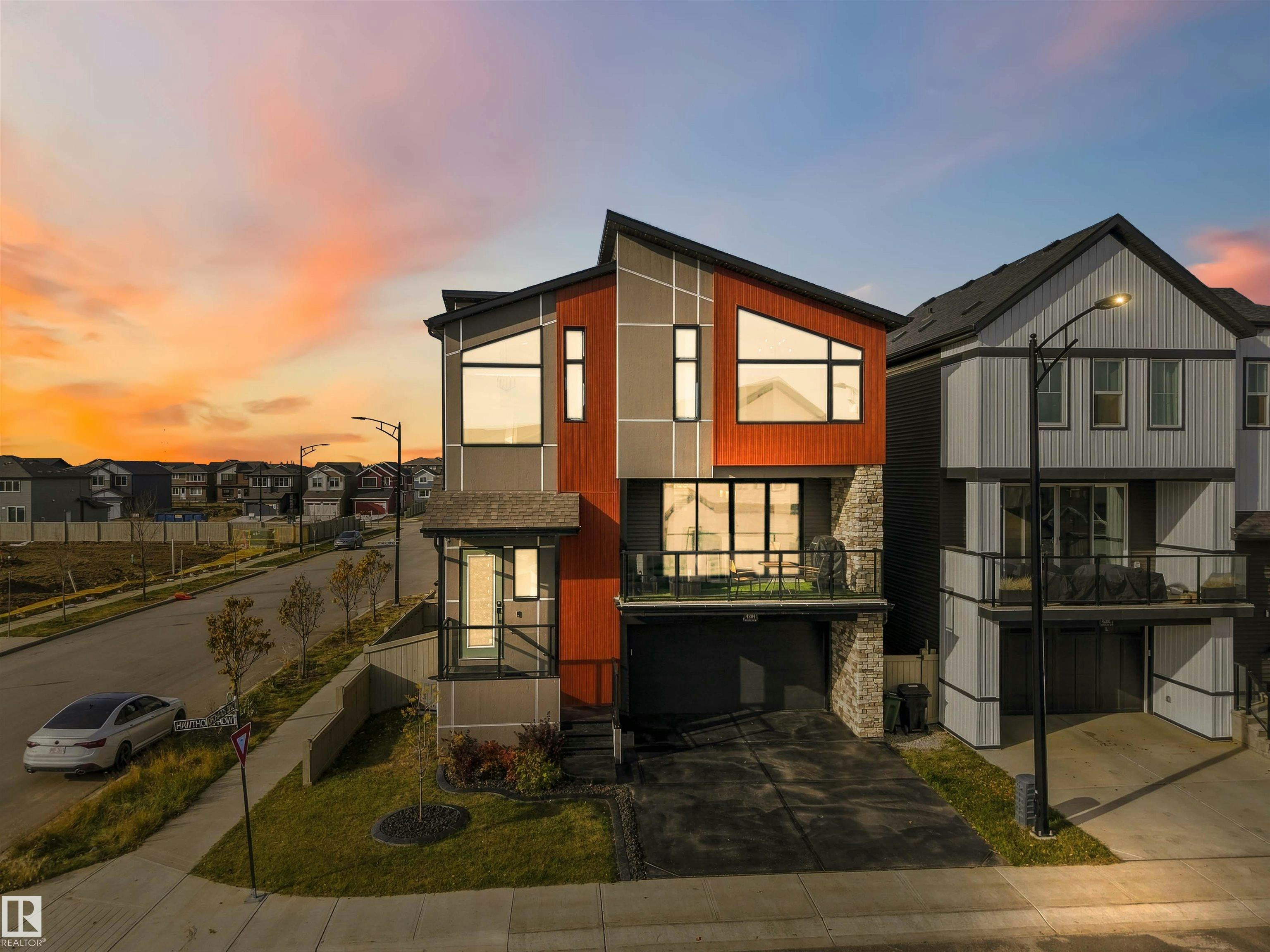 4204 Hawthorn Row, Edmonton, AB, T6X 2Y7