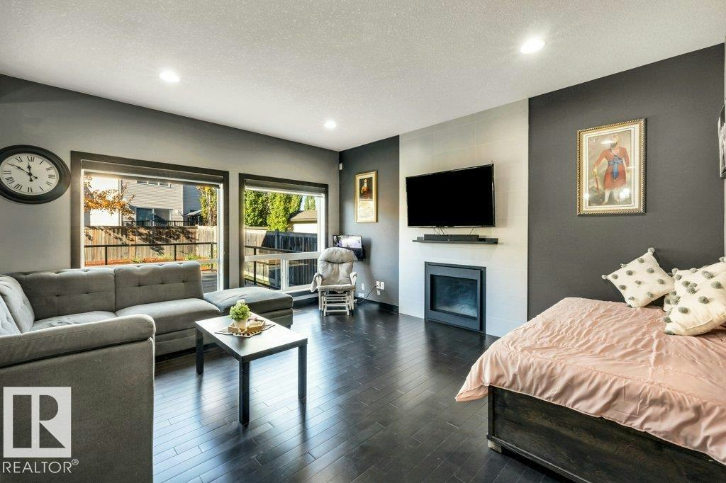 1944 68 Street, Edmonton, AB, T6X 0M2 - 8