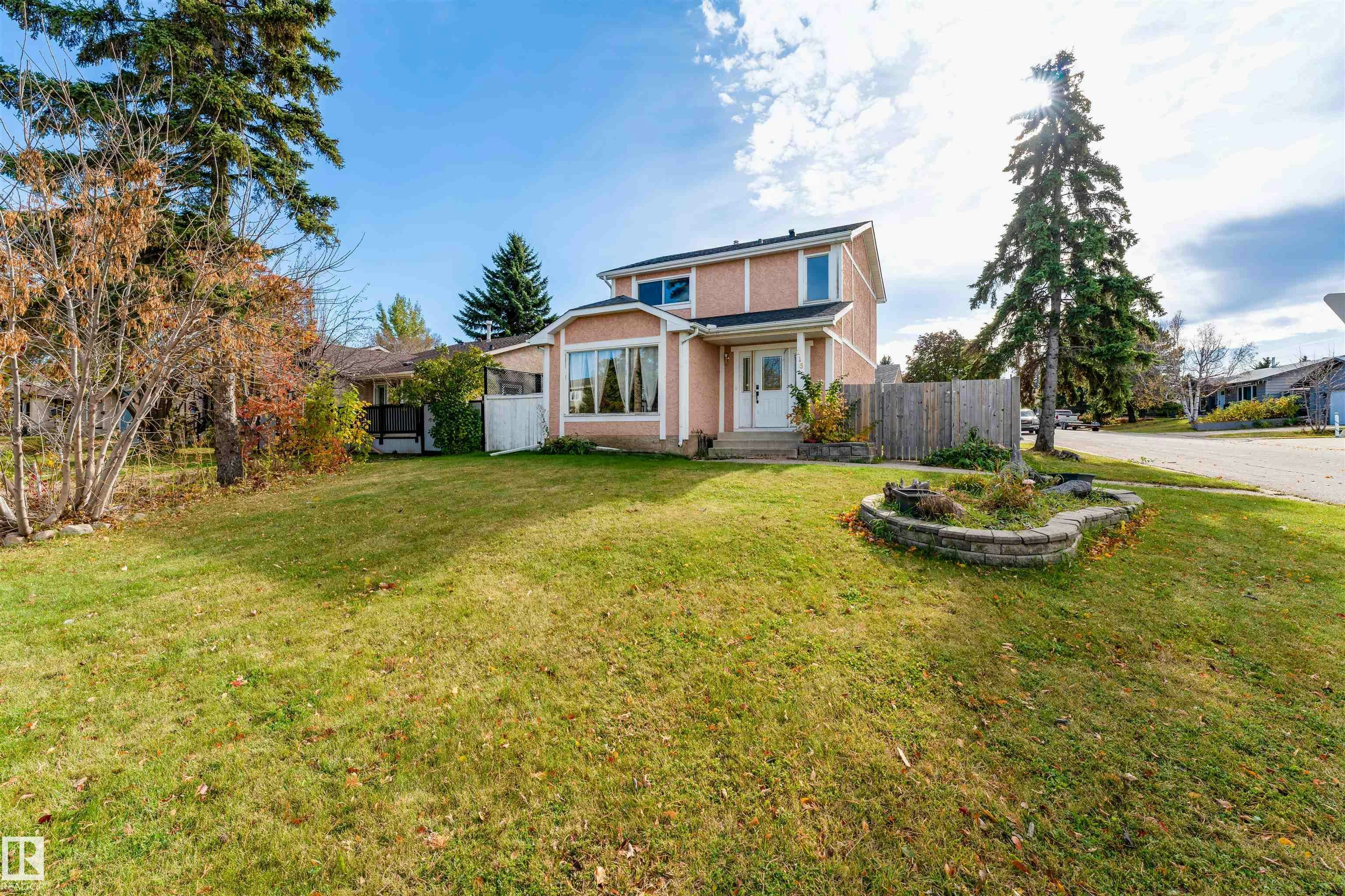 113 Greenwood Drive, Spruce Grove, AB, T7X 1X8