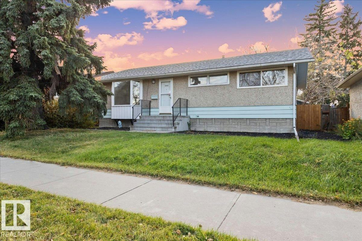 10522 163 Street, Edmonton, AB, T5P 3P1